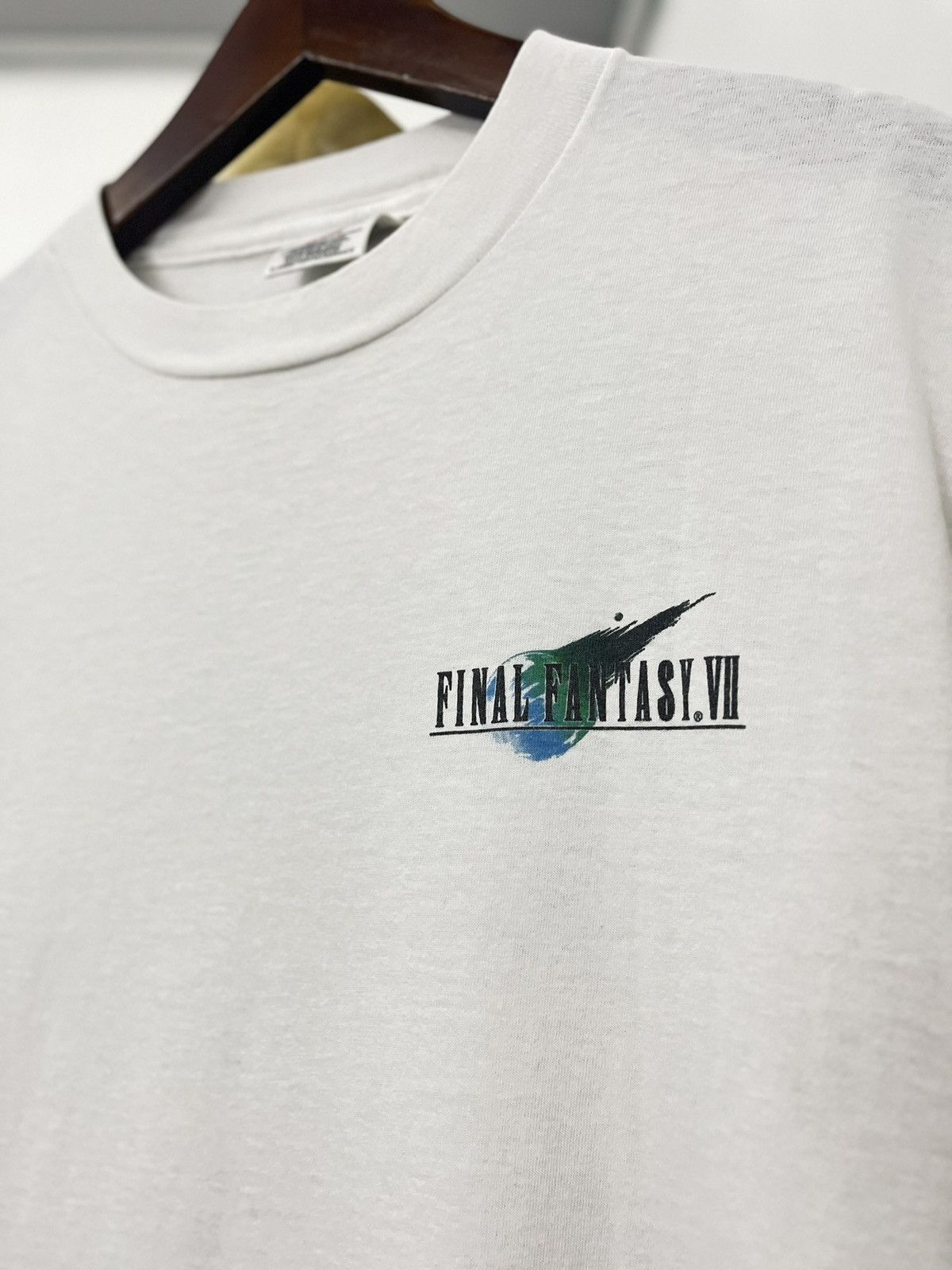 Vintage Vintage Final Fantasy VII Size US XL / EU 56 / 4 - 8 Thumbnail
