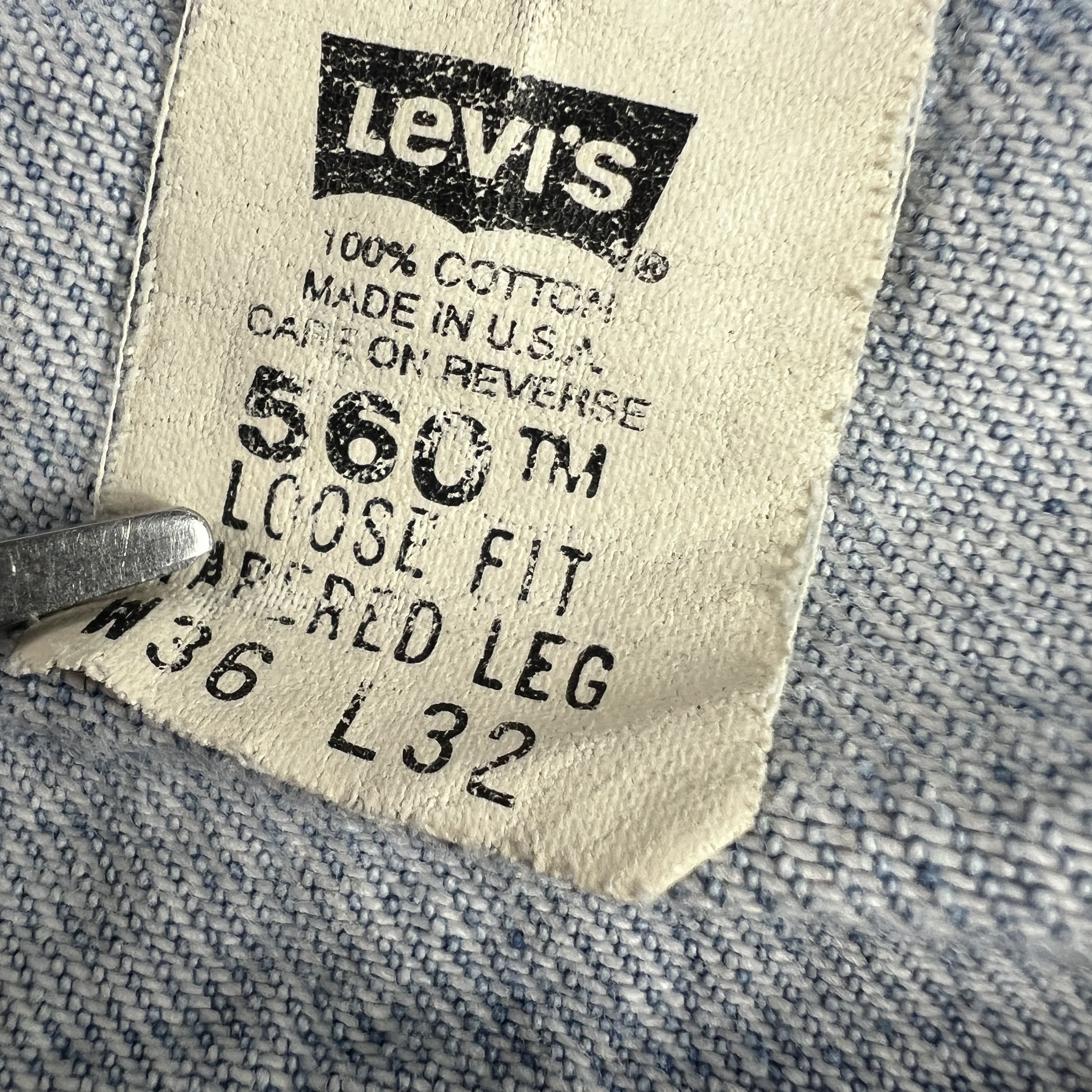Levi's × Vintage Y2K Levi's Jeans 560 Loose Tapered Light Blue Faded Denim Size US 35 - 9 Thumbnail