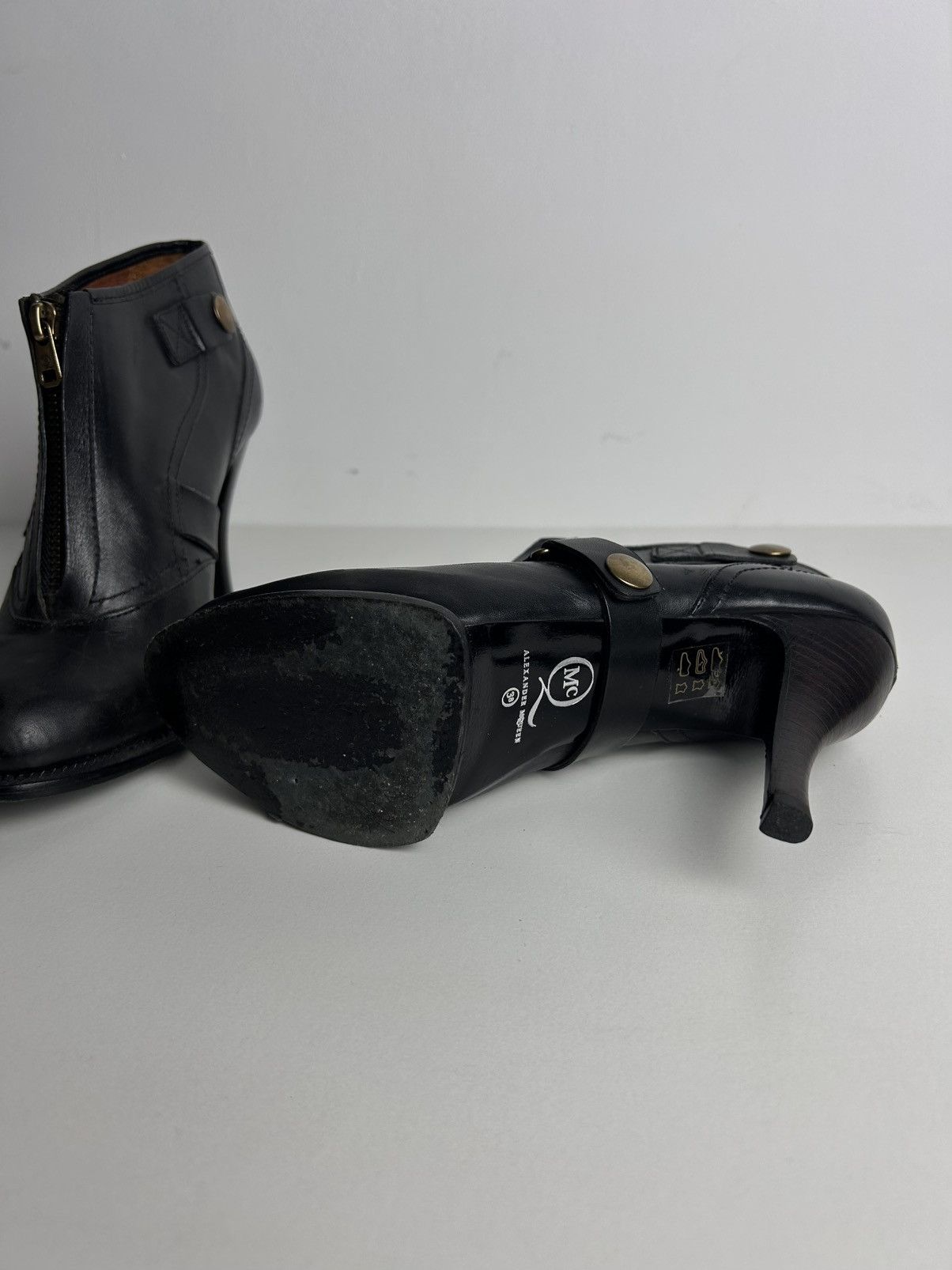 Alexander McQueen Alexander McQueen vintage leather ankle heeled boots Size US 8 / IT 38 - 9 Thumbnail