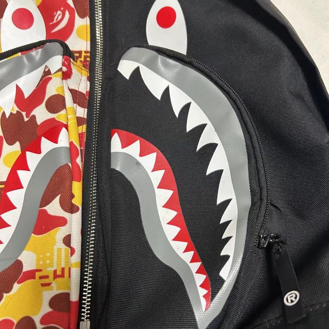 Bape BAPE SHARK BAG Size ONE SIZE - 3 Thumbnail