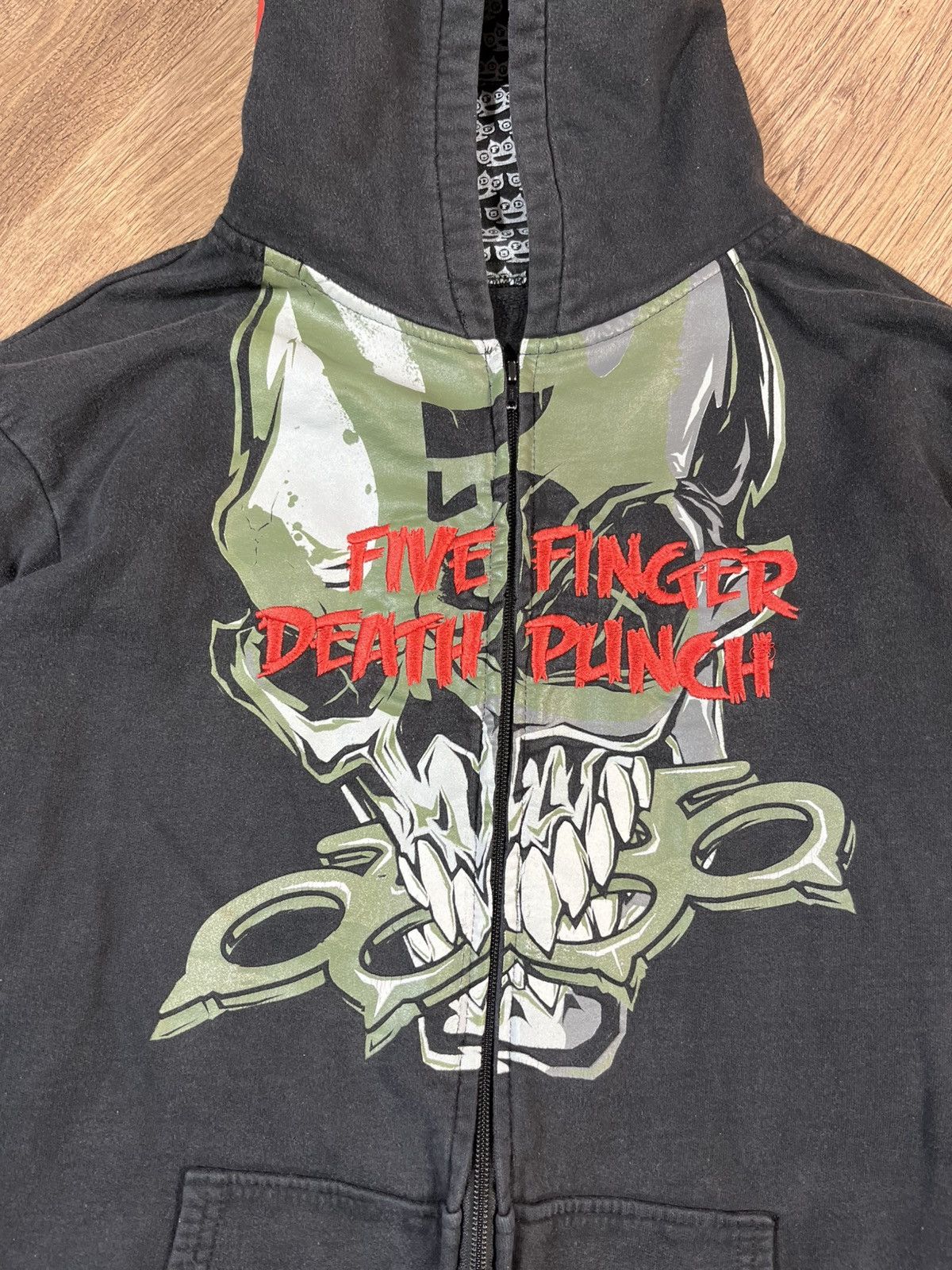 Other Five Finger Death Punch Zip Hoodie Size US M / EU 48-50 / 2 - 7 Thumbnail