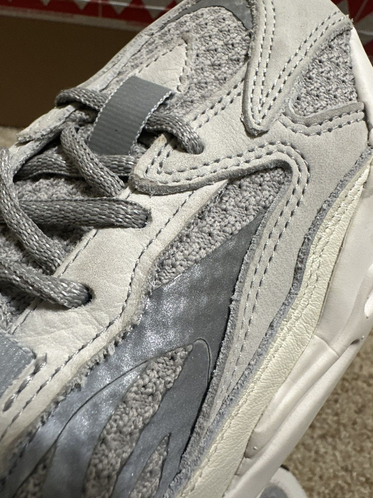 Yeezy YEEZY 700 V2 STATIC MENS 4 GENTLY USED Size US 5.5 / IT 35.5 - 14 Thumbnail