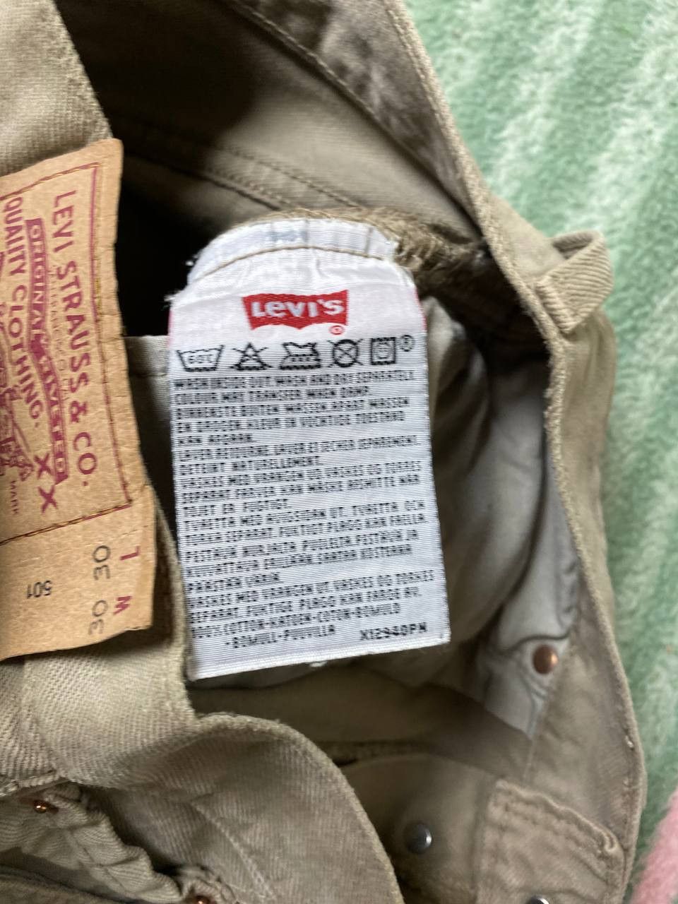 Levi's denim pants Levi's 501 Y2K Logo streetwear jeans Size US 30 / EU 46 - 3 Thumbnail