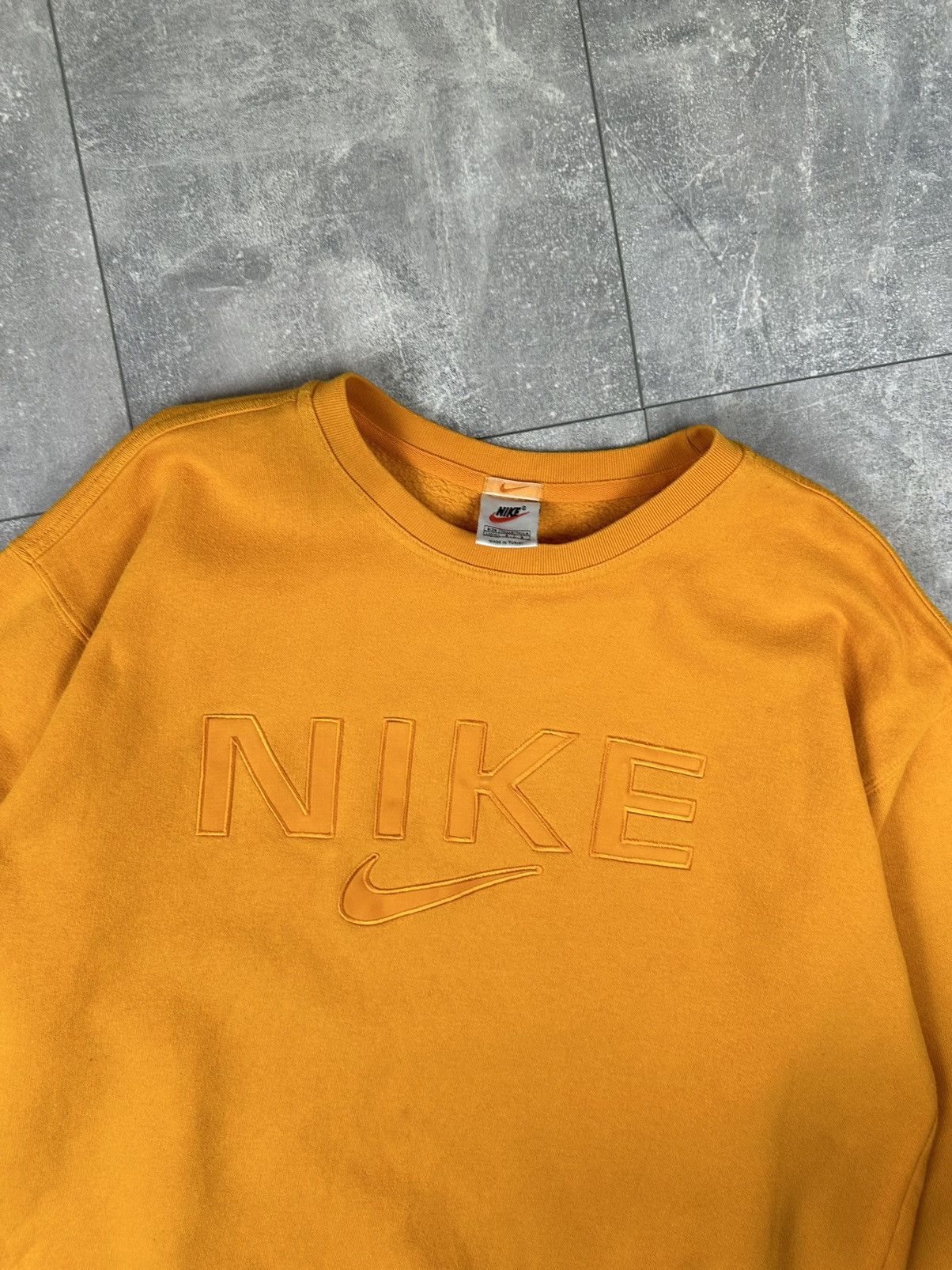 Nike Women’s Vintage Rare Nike Sweatshirt Overprint Logo Size L / US 10 / IT 46 - 6 Thumbnail