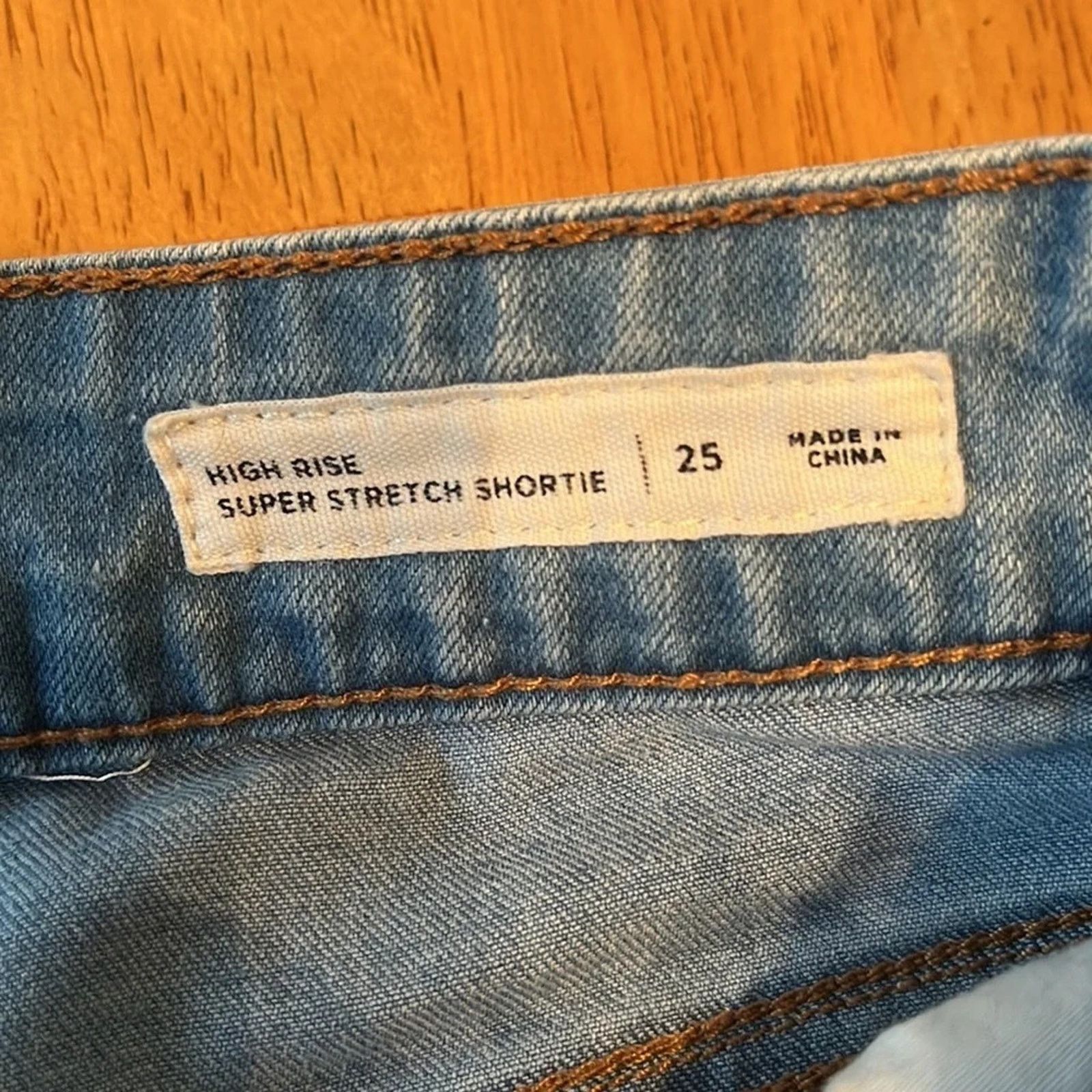 Pacsun Pacsun High Rise Super Stretch Shortie shorts, size 25.ch Size 25" / US 0 / IT 36 - 4 Thumbnail