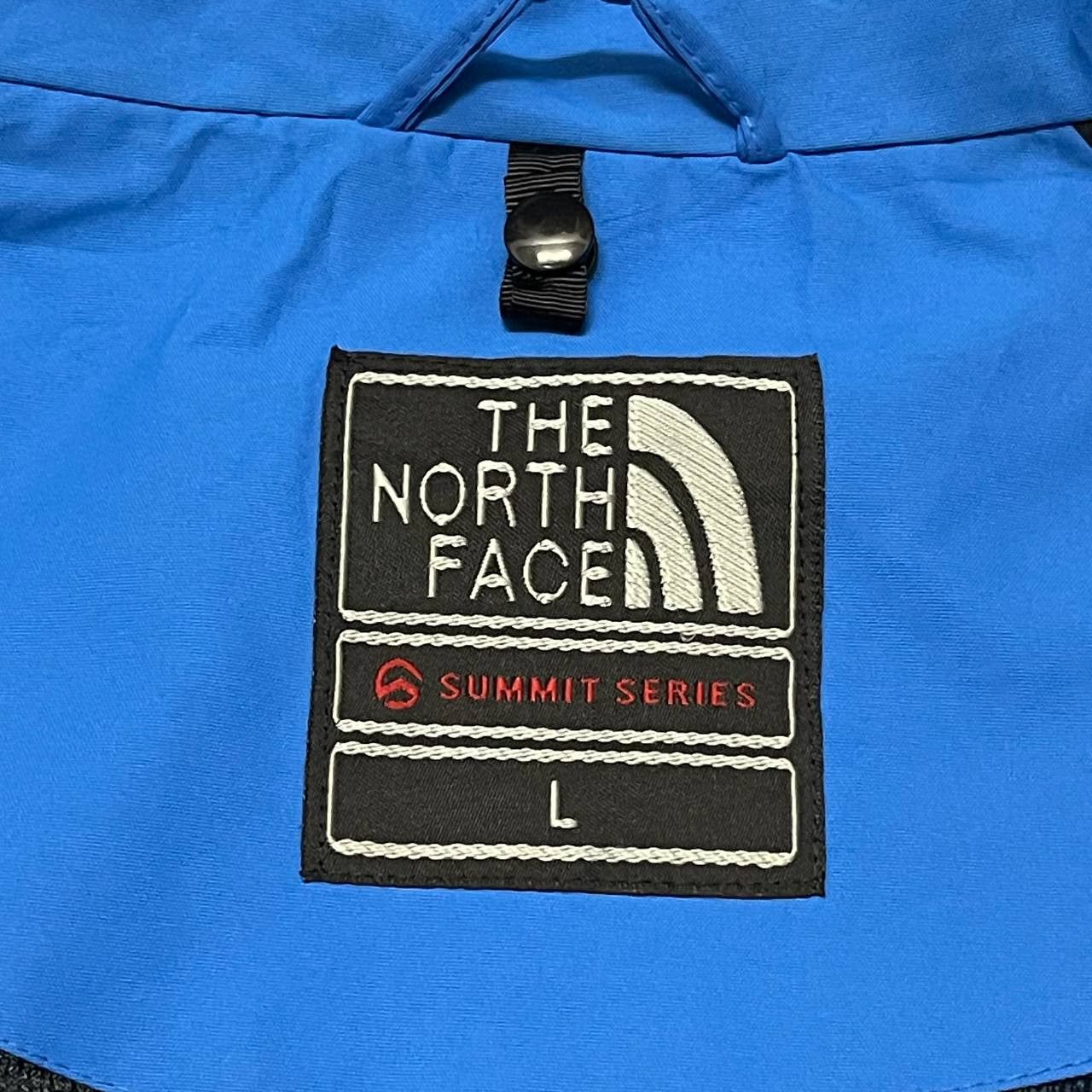 The North Face Vintage TNF The North Face Goretex Hooded Jacket Size US L / EU 52-54 / 3 - 13 Thumbnail