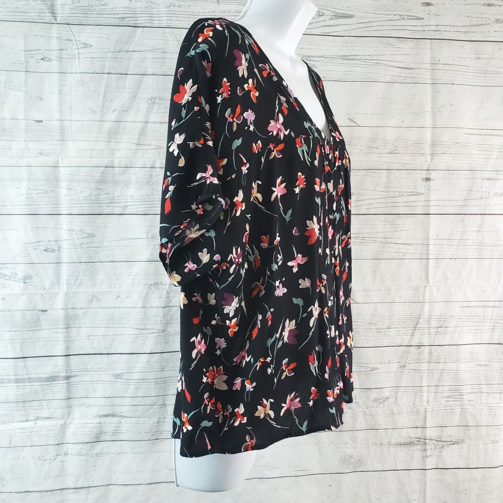 Madewell VINTAGE Madewell Womens Drifting Flowers Rhyme Top Sz Small Black Red Floral Size S / US 4 / IT 40 - 3 Thumbnail