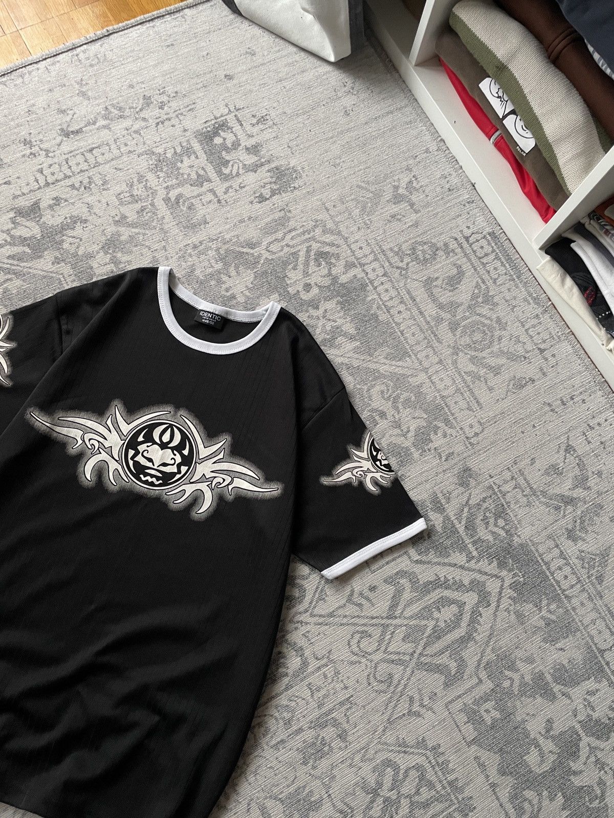 Other Vintage Avant Garde Tribal T-Shirt Big Logo Affliction Japan Size US M / EU 48-50 / 2 - 2 Thumbnail
