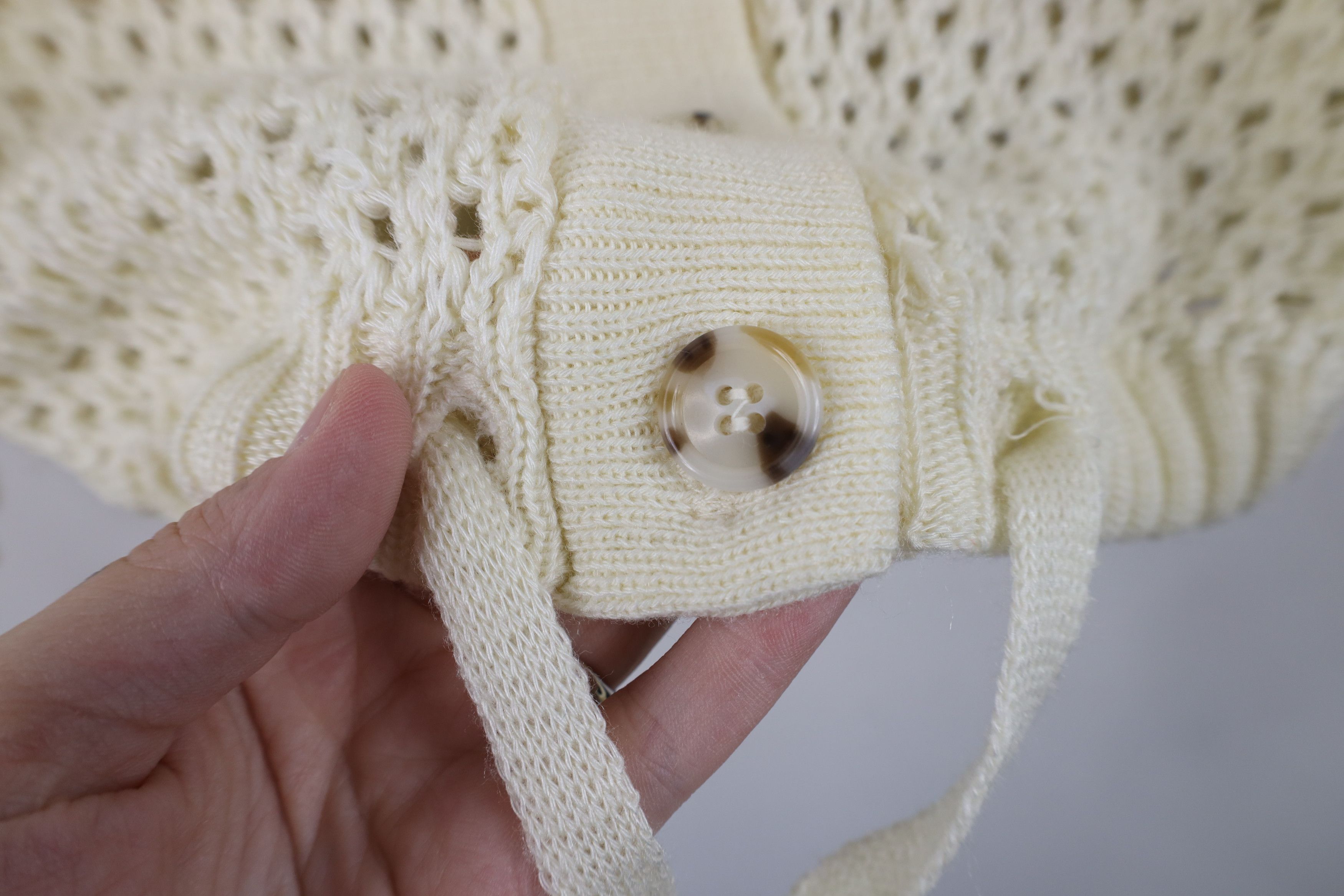 Vintage Vintage 60s 70s Boho Chic Knit Tie Bottom Cardigan Sweater Size M / US 6-8 / IT 42-44 - 9 Thumbnail