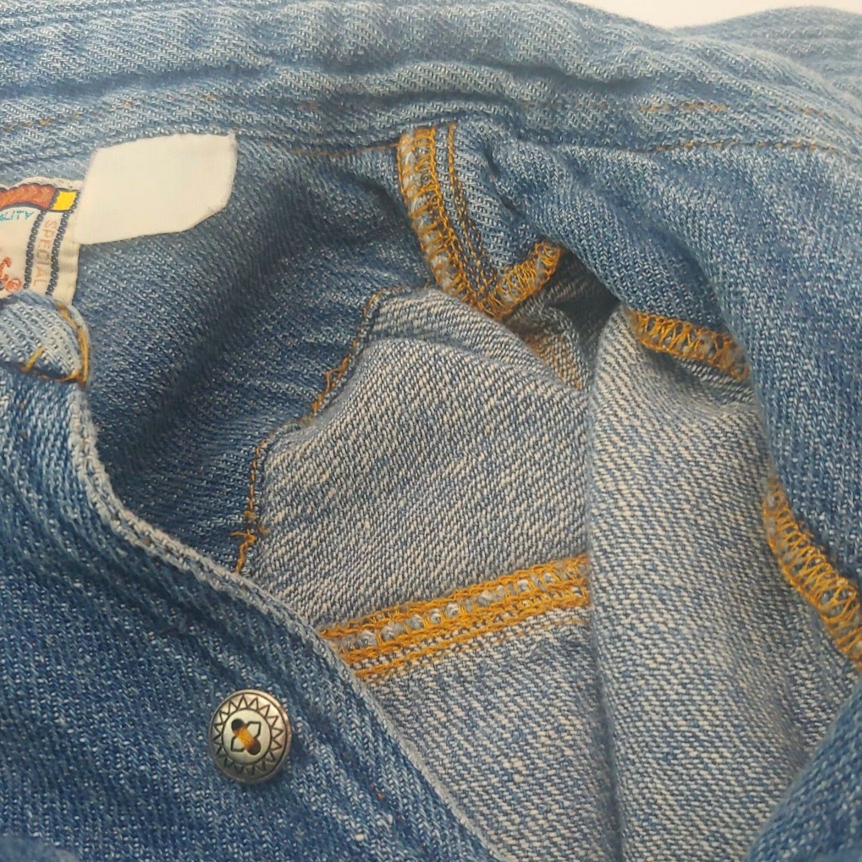 Denime VINTAGE Sierra Pacific Shirt Denim Blue 90s XL Women Button-Up Front Collared Casual Jeans Shirt Women 1990s Classic Vintage Size XL / US 12-14 / IT 48-50 - 4 Thumbnail