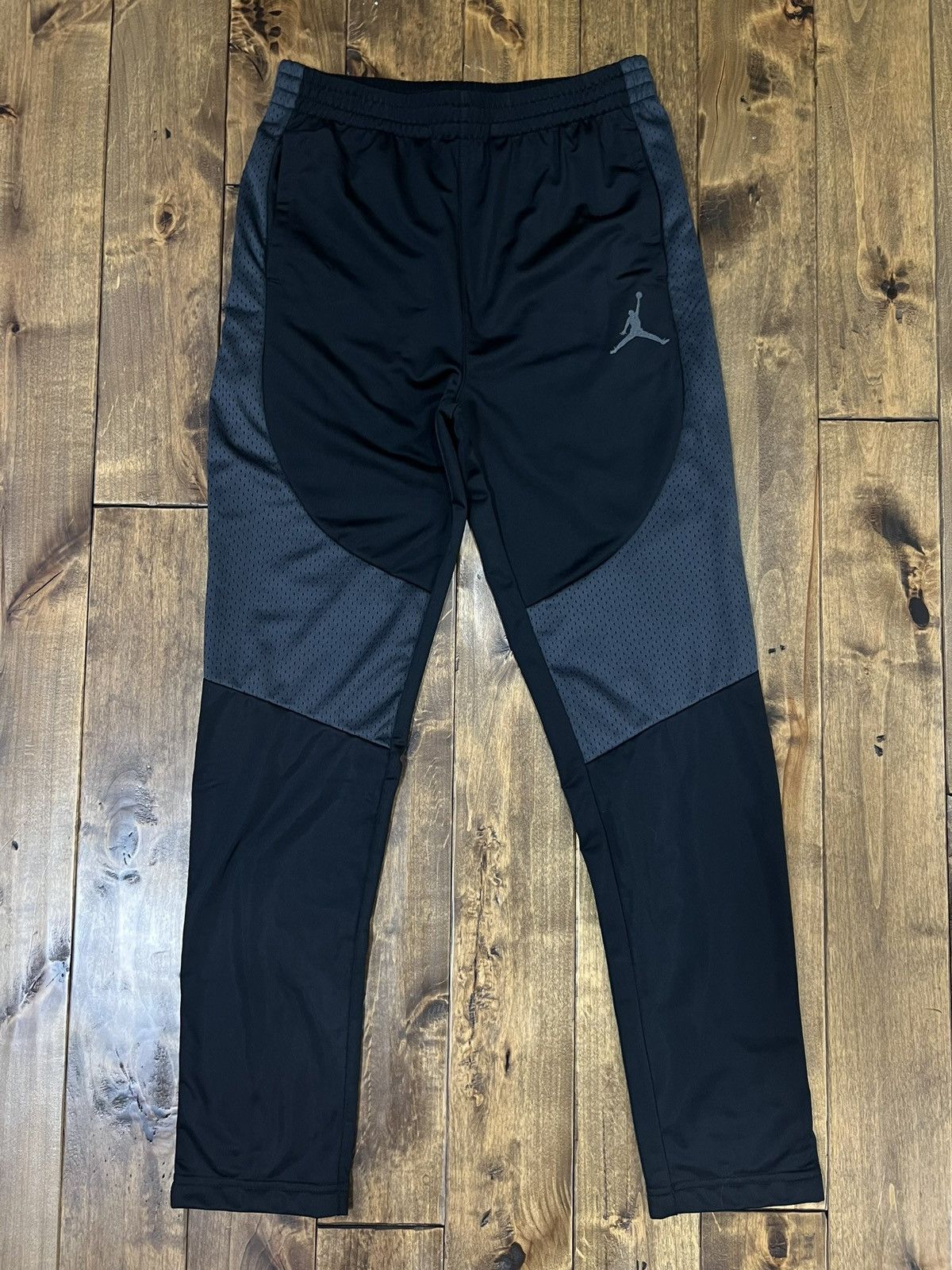 Jordan Brand Vintage Jordan Y2K track pants Size US 30 / EU 46 - 2 Thumbnail