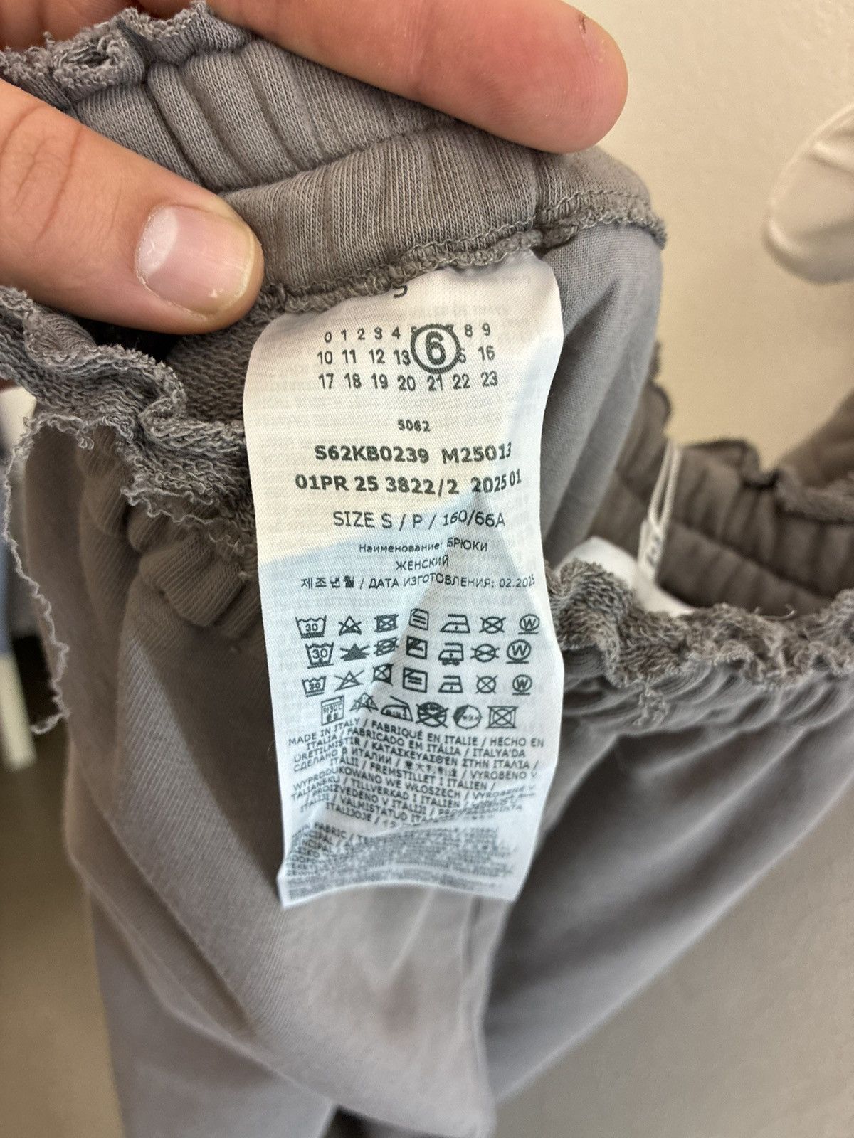 Maison Margiela Maison Margiela Grey Paint Splatter Sweatpants Cotton Terry Size US 28 / EU 44 - 5 Thumbnail