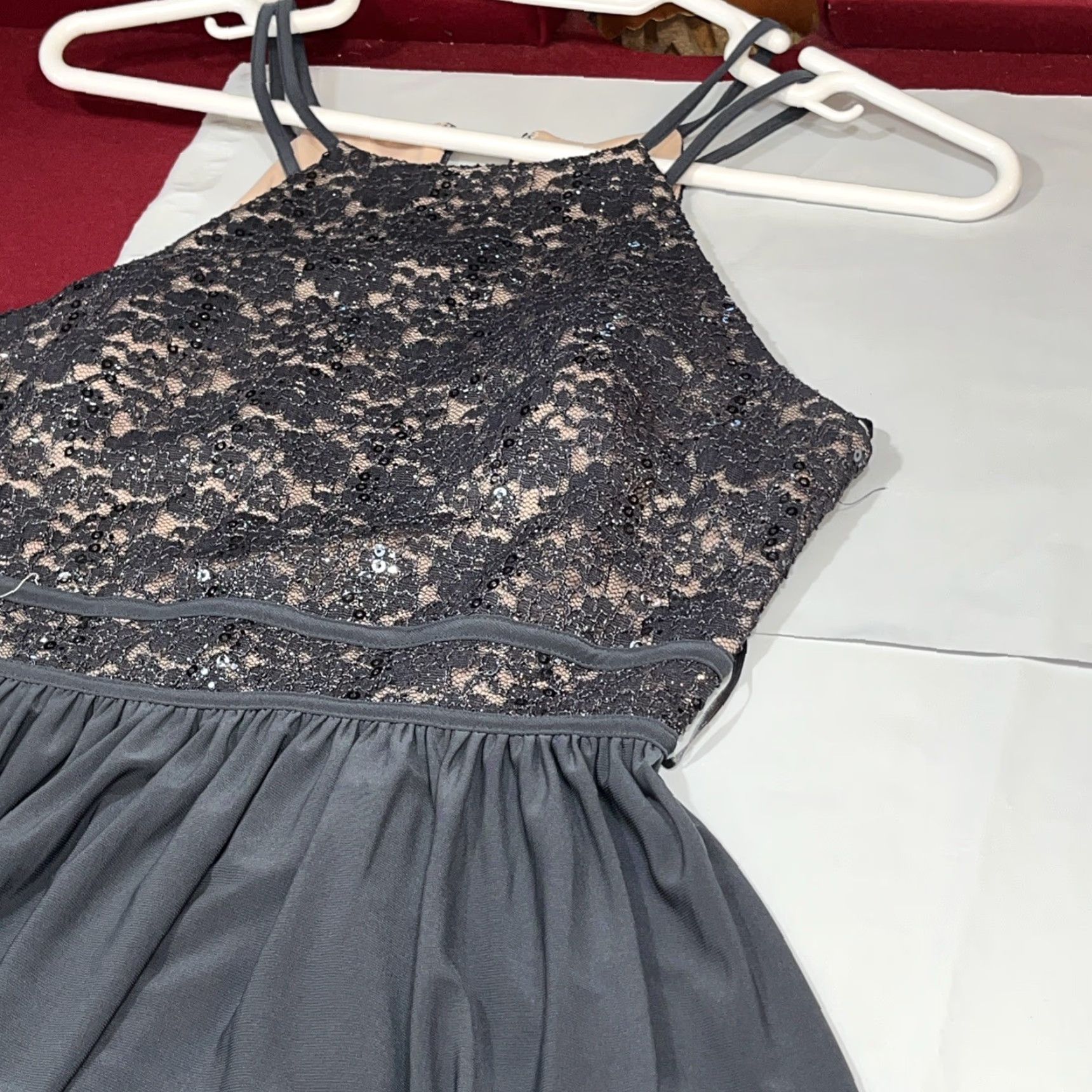 Vintage Nightway GRAY DRESS Lace Sequined HALTER Long Maxi GOWN Stretchy SIZE 12 Women’s Size XL / US 12-14 / IT 48-50 - 5 Thumbnail