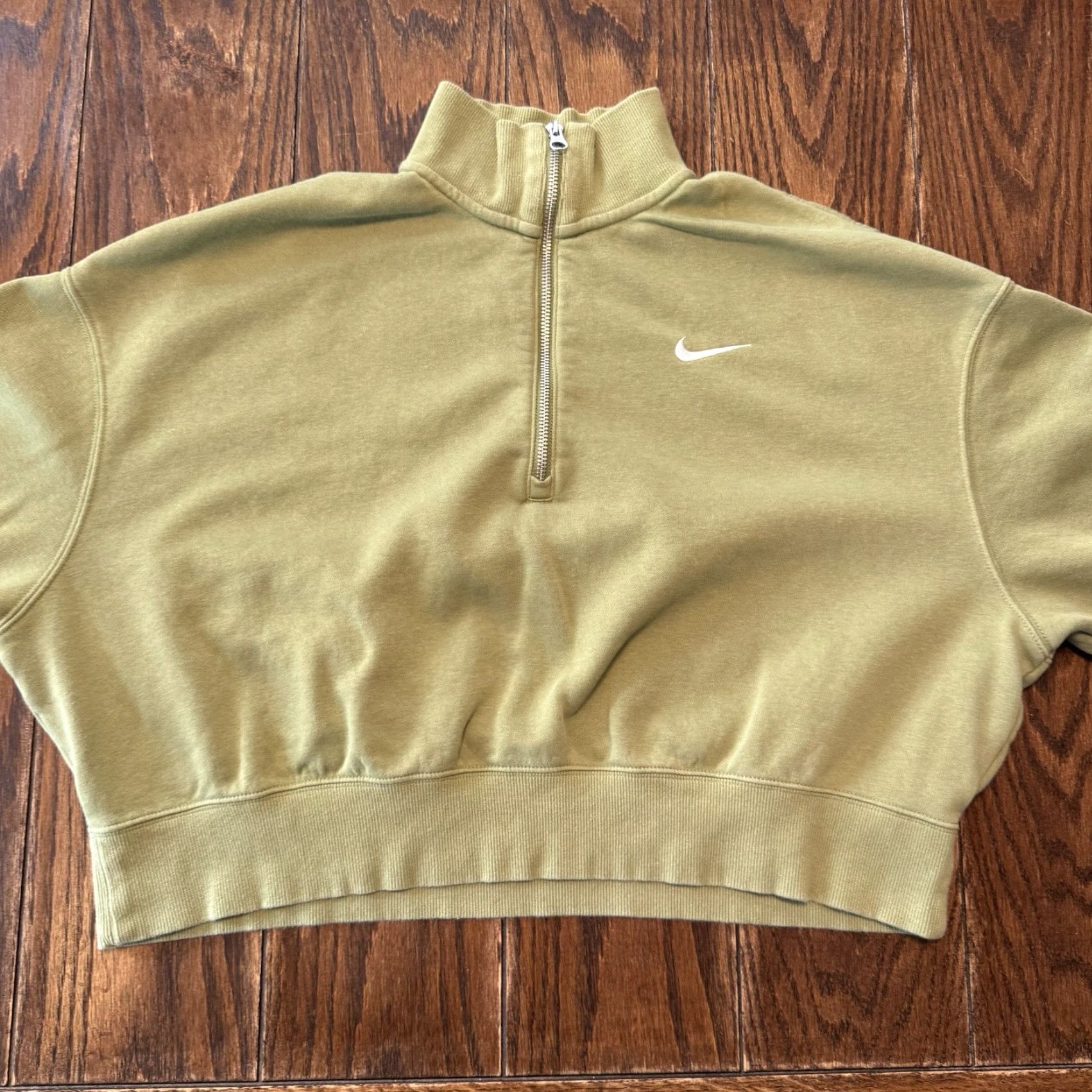 Nike VINTAGE Nike Sweatshirt Womens Size Large 1/4 Zip Pullover Green Size L / US 10 / IT 46 - 2 Thumbnail