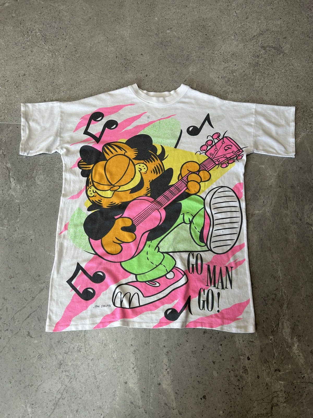 Vintage garfield “go man go” aop Size US L / EU 52-54 / 3 - 1 Thumbnail
