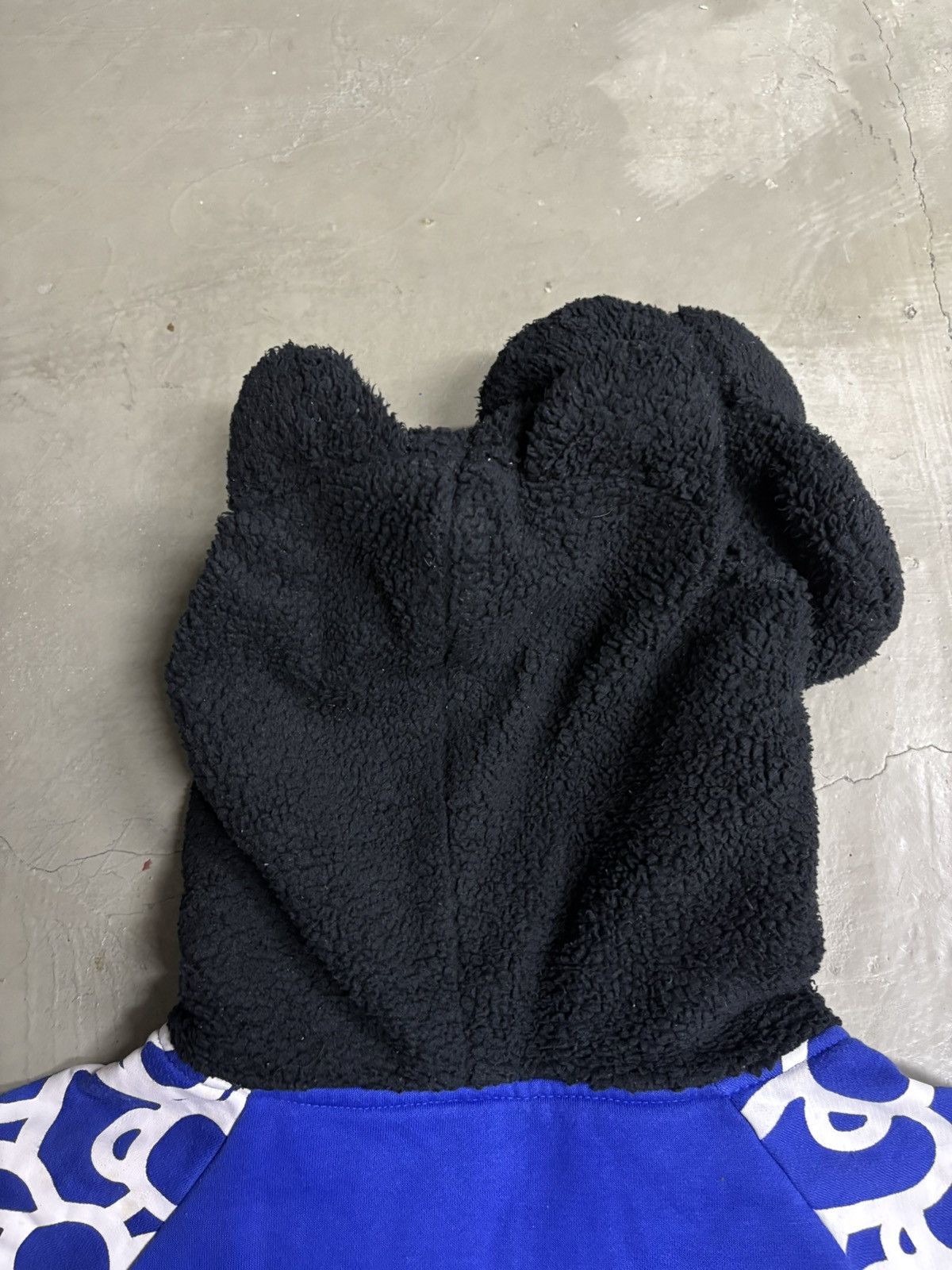 Beauty Beast HELLO KITTY WOOL HOODIE Size US M / EU 48-50 / 2 - 14 Thumbnail