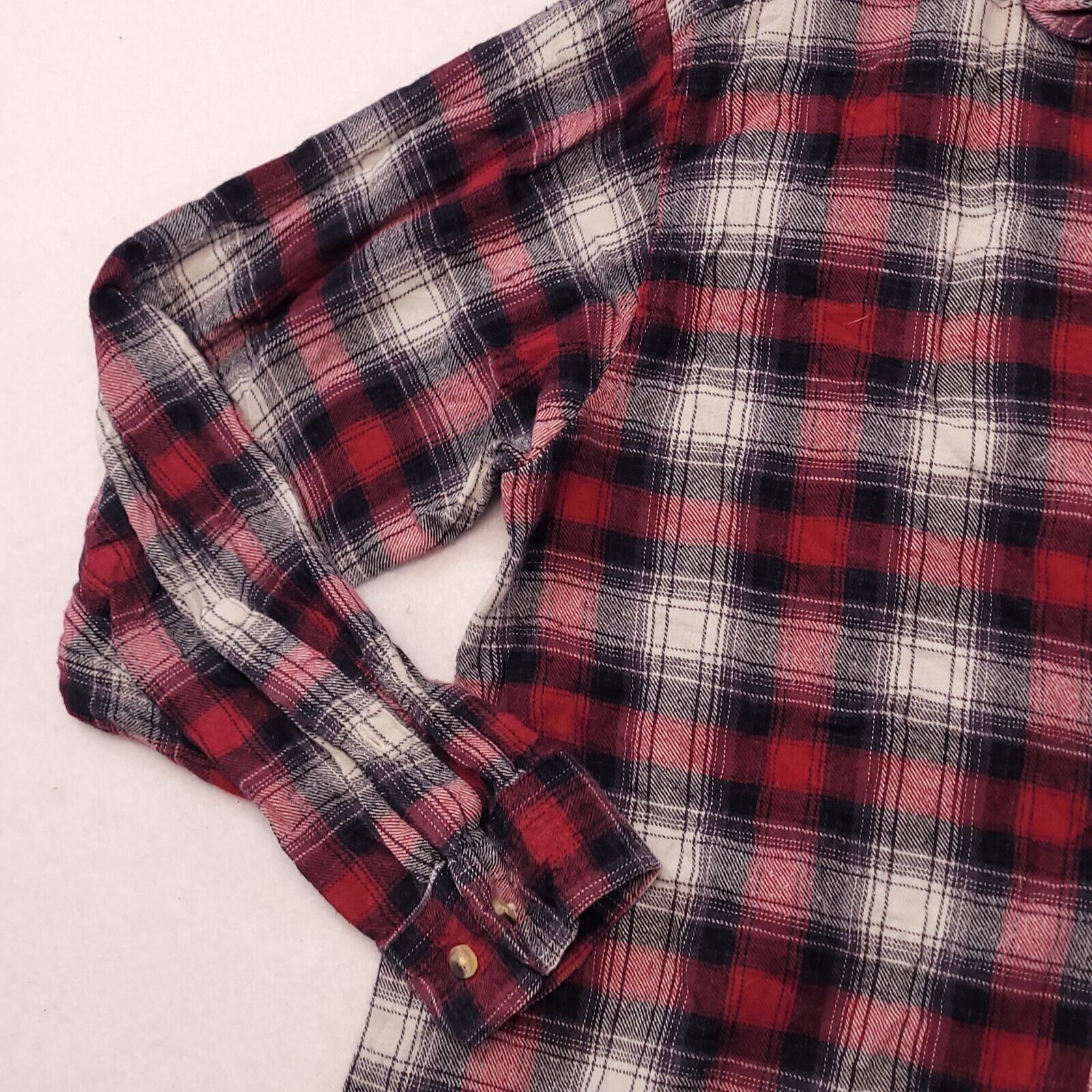 Cherokee Cherokee Tartan Flannel Shirt Mens Size Large L Red Gray Size US L / EU 52-54 / 3 - 5 Thumbnail