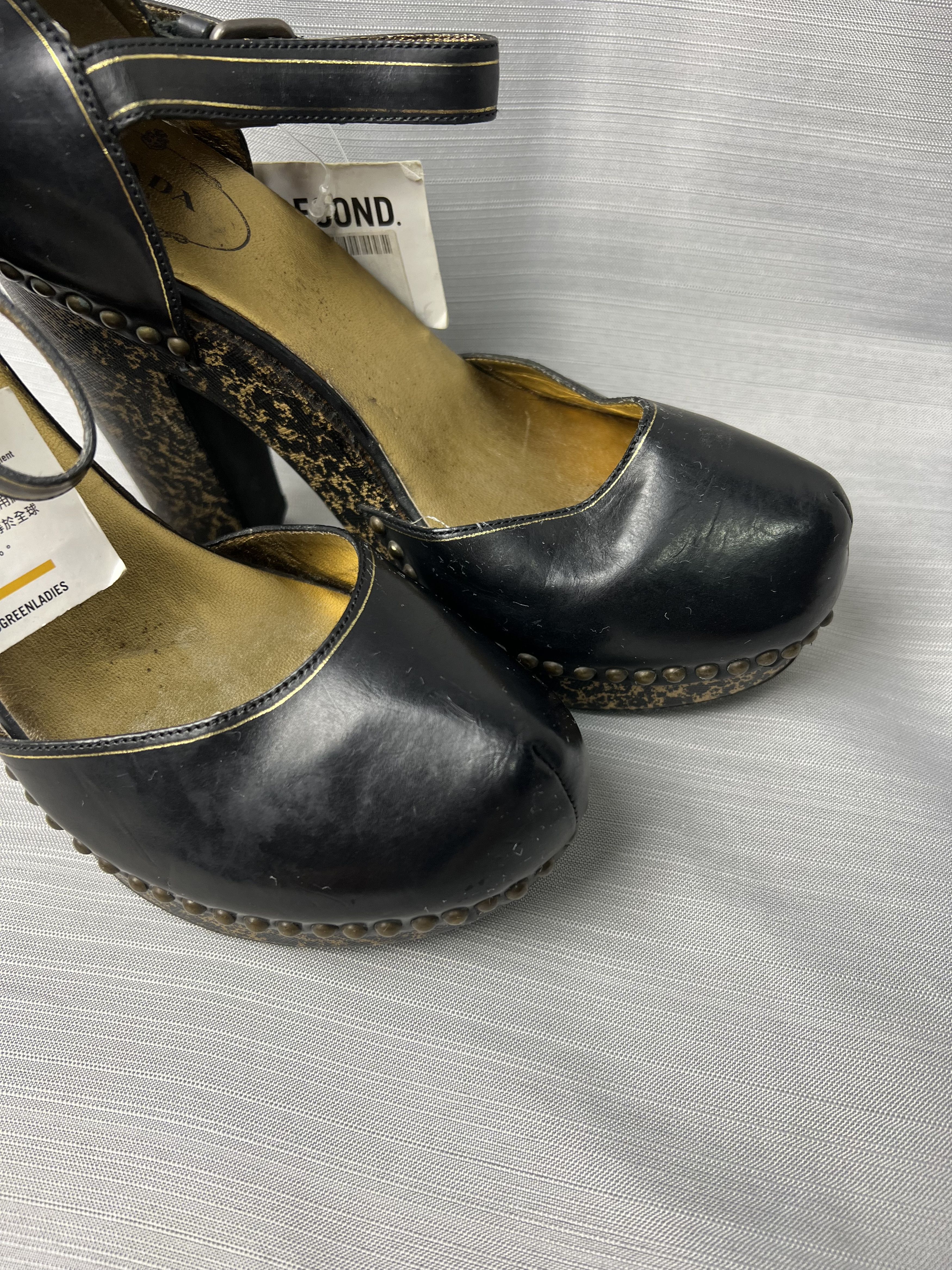 Prada Prada - Leather Studded Heels Size US 6 / IT 36 - 2 Thumbnail