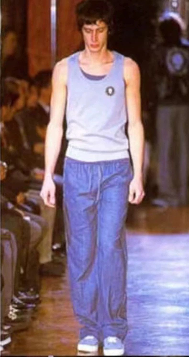 Number (N)ine Number (N)ine01ss show skull vest 2503-Nextarrow Size US L / EU 52-54 / 3 - 8 Thumbnail