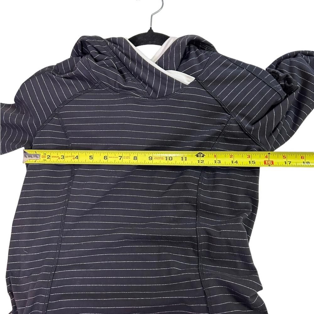 Lululemon lululemon athletica l Think Fast Striped Hoodie Size 8 Size M / US 6-8 / IT 42-44 - 8 Thumbnail