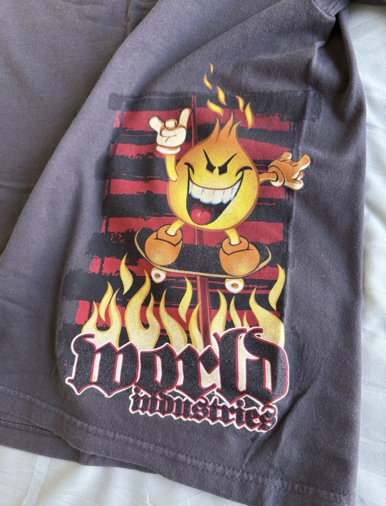 Vintage × World Industries World Industries skate tee Y2k size SM Size US S / EU 44-46 / 1 - 6 Thumbnail