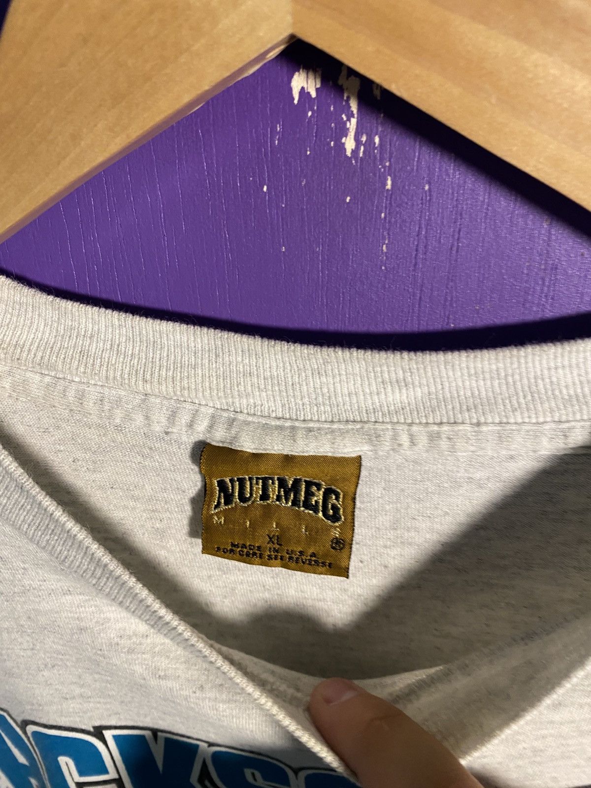 Nutmeg Vintage 90s Nutmeg Jacksonville jaguars breakthrough t-shirt Size US XL / EU 56 / 4 - 4 Thumbnail