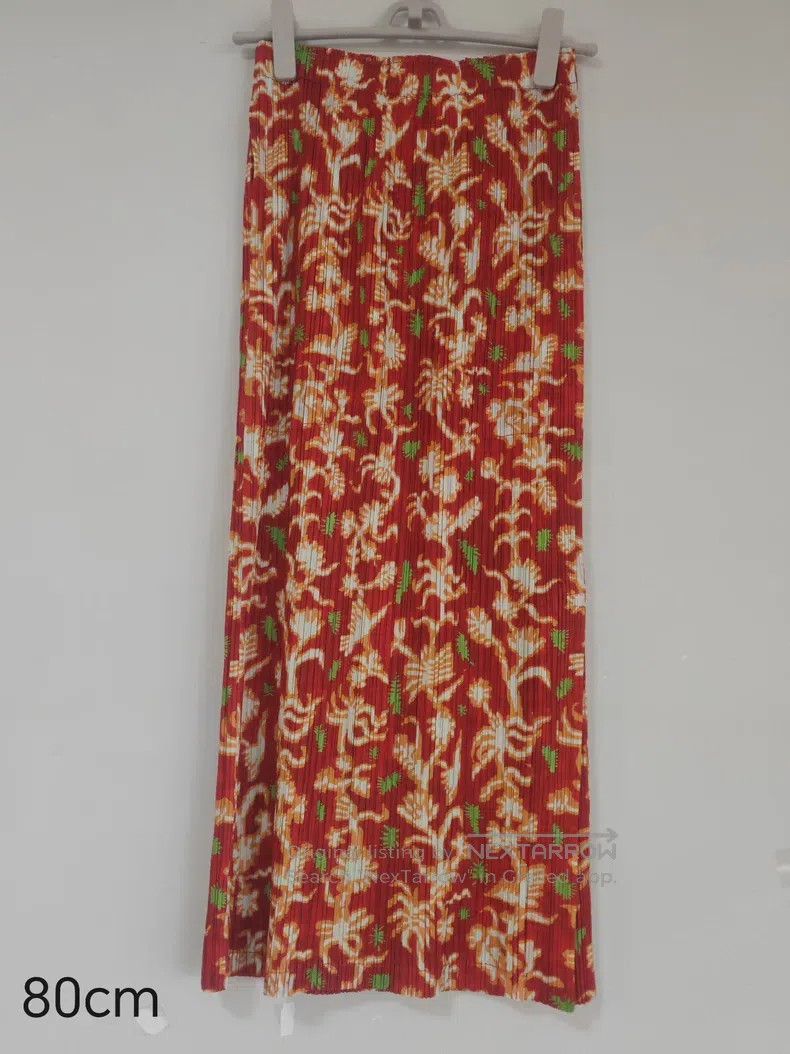 Issey Miyake Issey Miyake size:3 Orange Blue-and-White Porcelain Midi S Size 23" - 1 Thumbnail