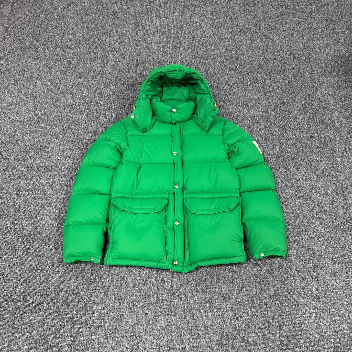 Gucci Gucci x The North Face Green Hooded Down Jacket M Size US M / EU 48-50 / 2 - 1 Thumbnail