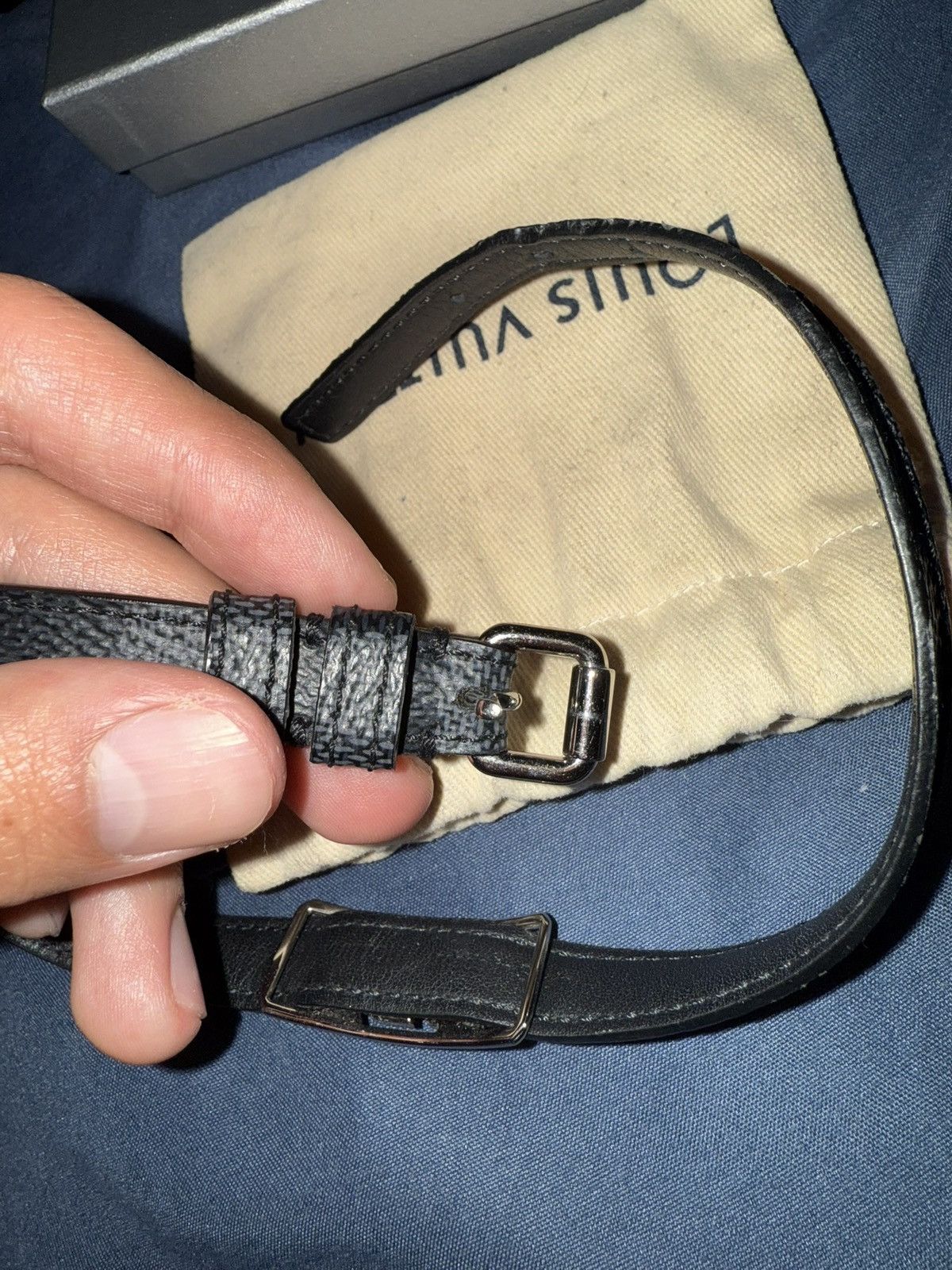 Louis Vuitton Louis Vuitton Sign In Double Bracelet Damier Graphite Size ONE SIZE - 10 Thumbnail