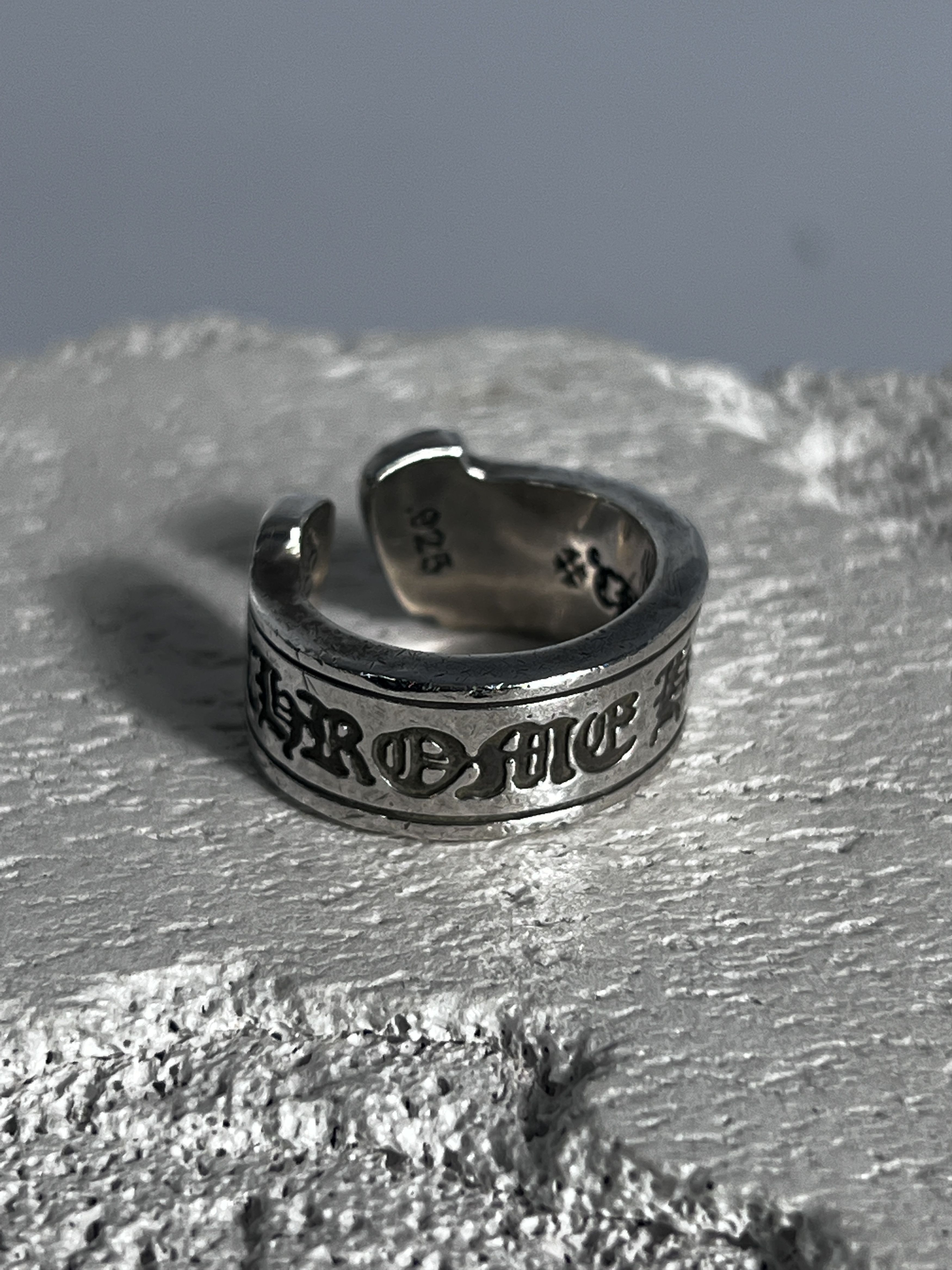 Chrome Hearts Chrome Hearts Scroll Band Ring 925 Sterling Silver Size 7.5 Size ONE SIZE - 1 Thumbnail