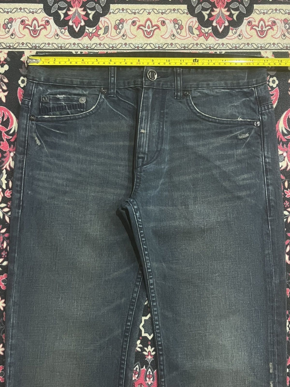 Armani Armani Exchange Dark Whisker Washed Straight Leg Jeans Size US 31 - 14 Thumbnail