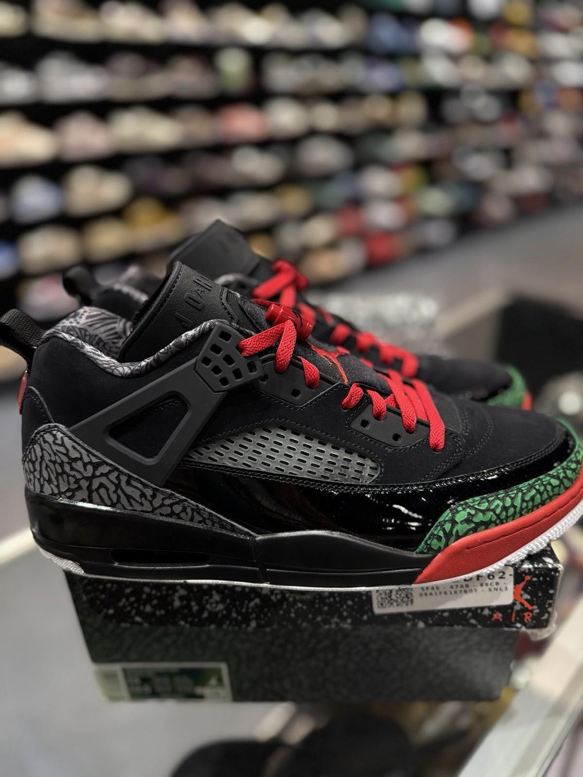 Jordan Brand JORDAN SPIZIKE LOW FQ1759 060 Size 13 Men Size US 13 / EU 46 - 11 Thumbnail