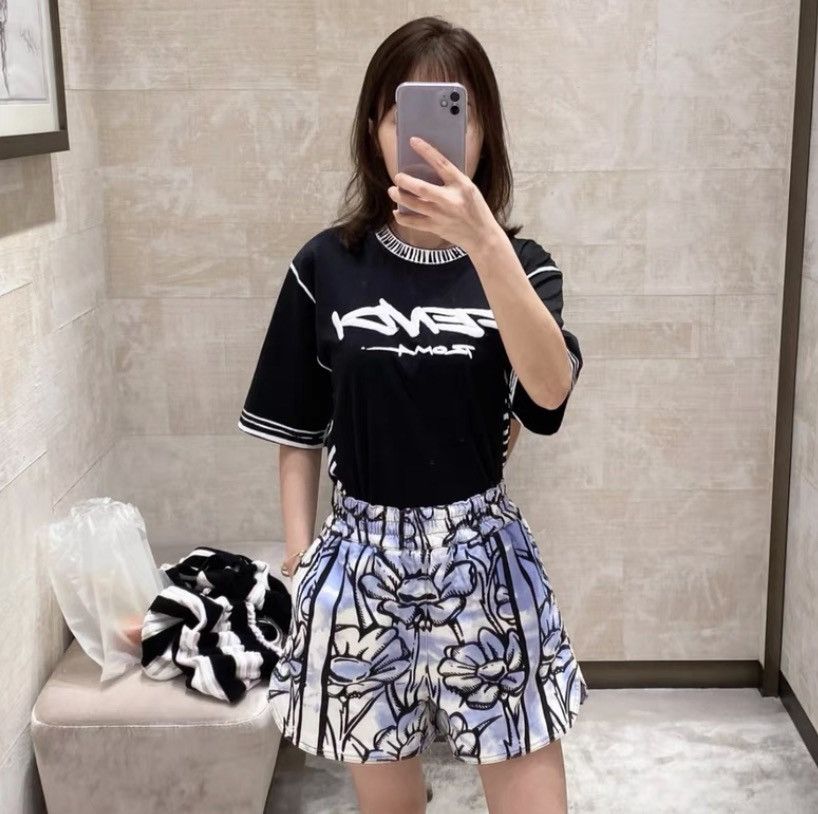Fendi Fendi California Sky Floral Printed Casual Shorts K26WX Size 27" / US 4 / IT 40 - 3 Thumbnail
