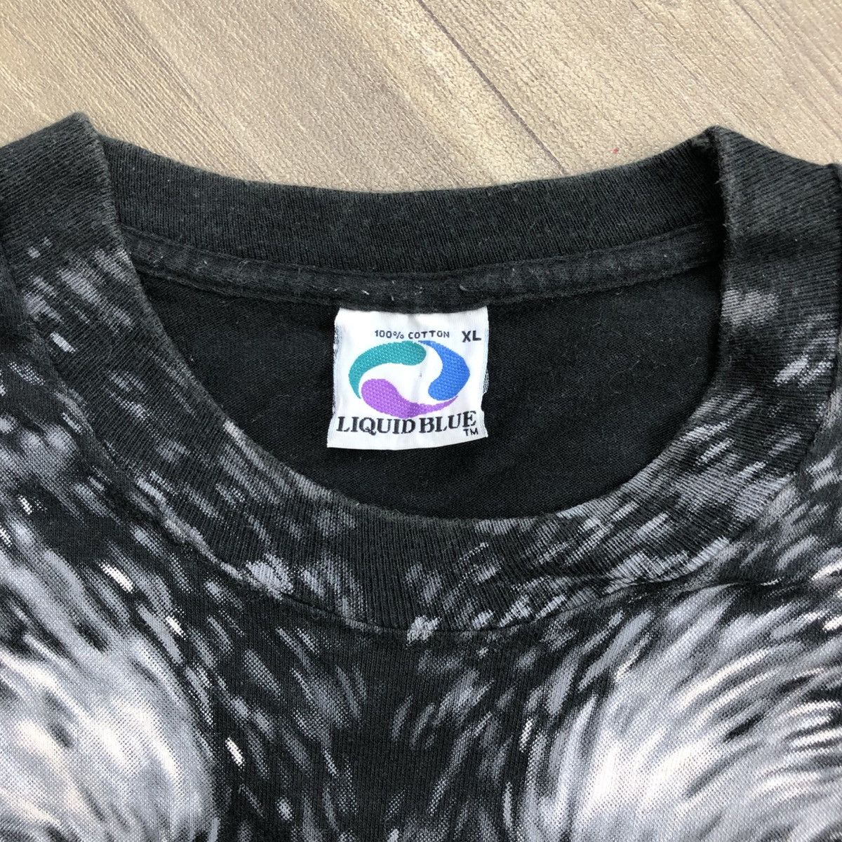 Liquid Blue 🇺🇸Vintage 1995s Liquid Blue Wolf All Over Print Graphic Shirt Size US XL / EU 56 / 4 - 9 Thumbnail