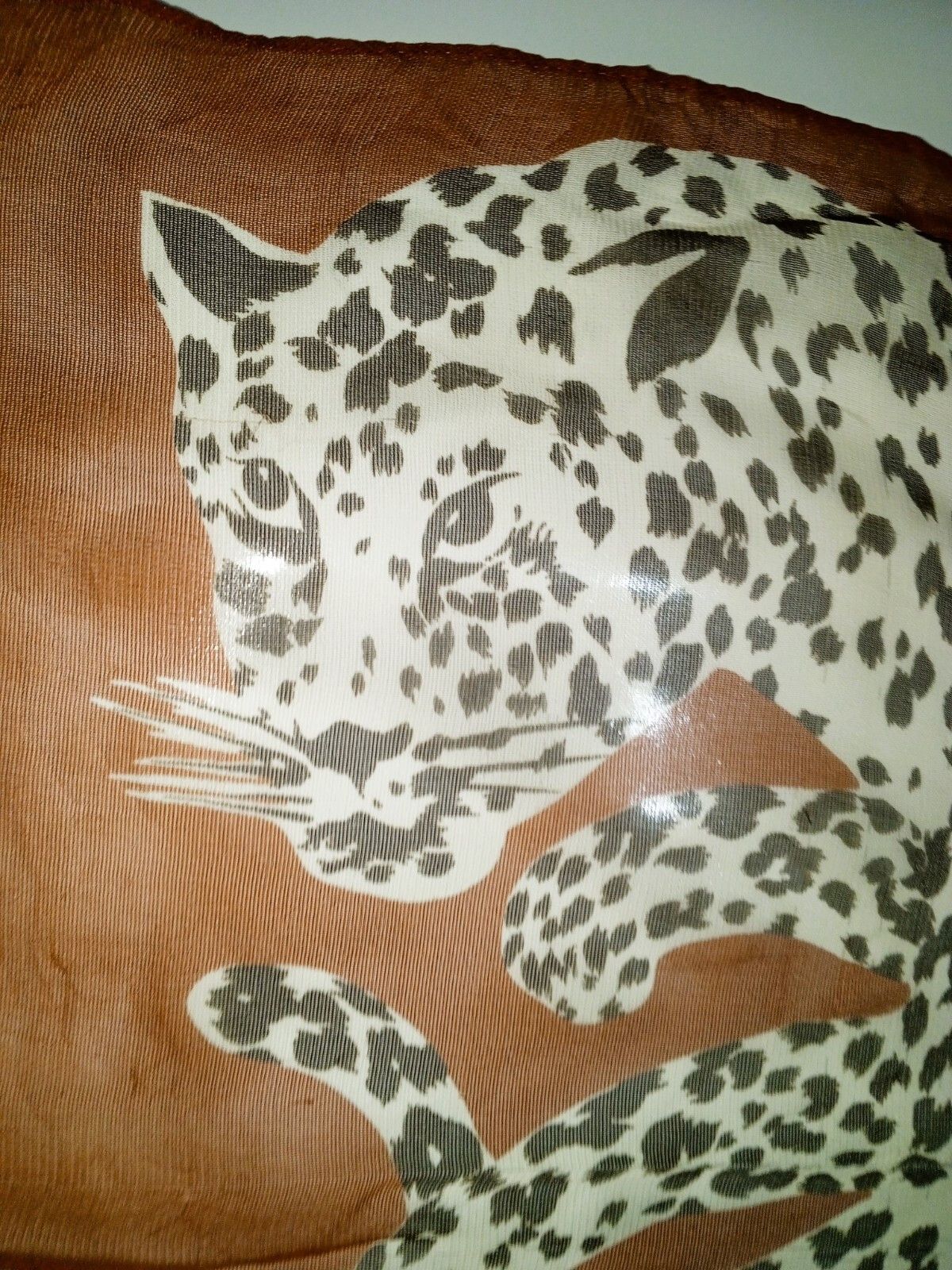 Yves Saint Laurent Yves Saint LAURENT YSL Paris Leopard Vintage Silk Scarf Size ONE SIZE - 4 Thumbnail