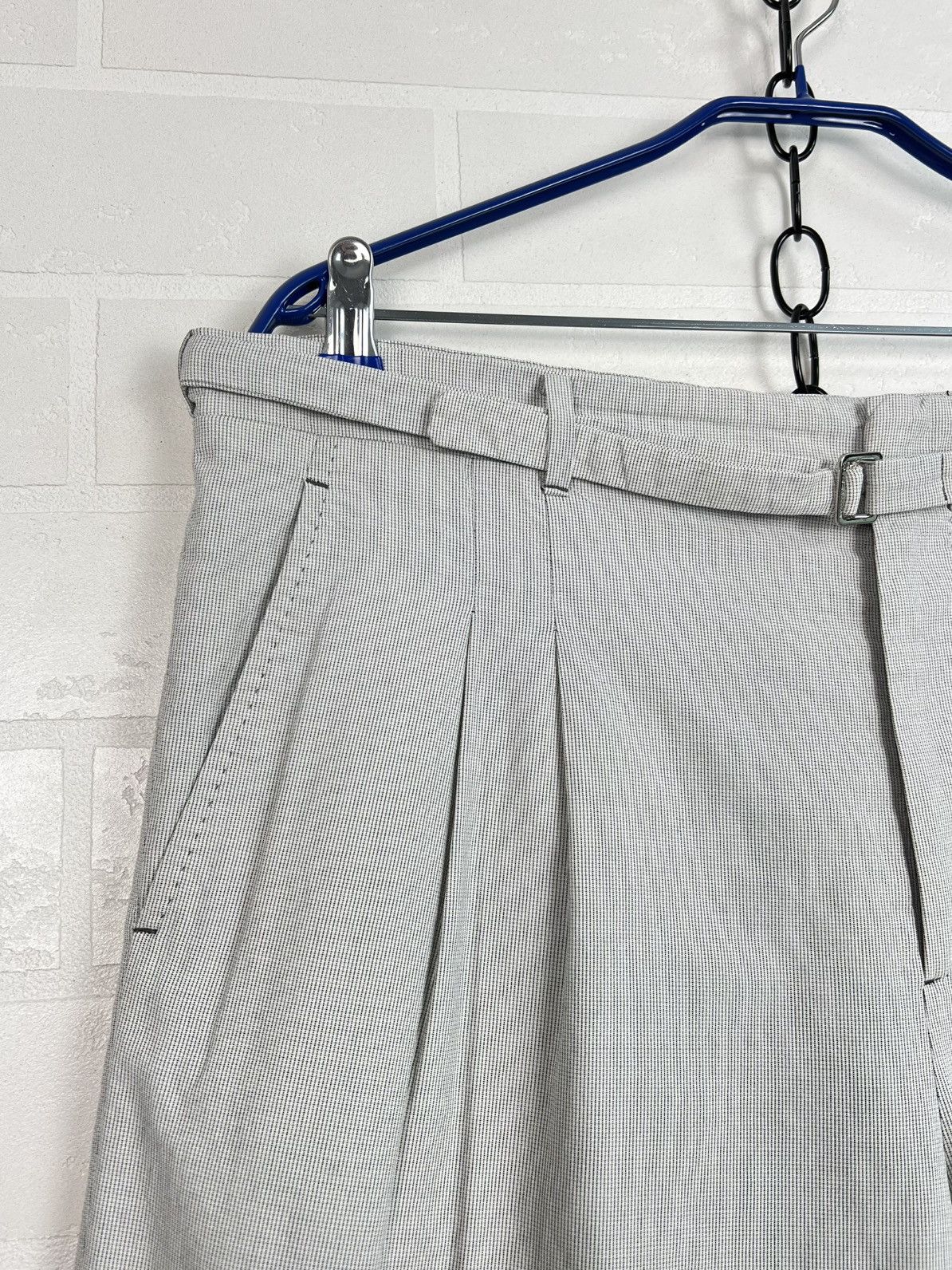 Louis Vuitton LOUIS VUITTON Shorts Chino Strap LV Plaid Cotton Gray Men's Size US 34 / EU 50 - 4 Thumbnail