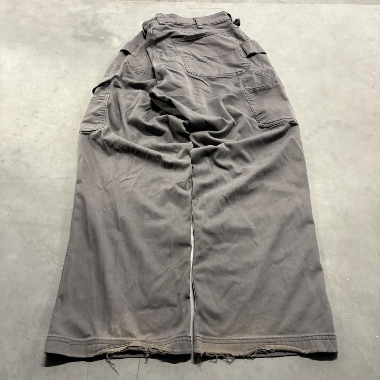 Japanese Brand × Vintage Crazy Vintage Y2K/2000s Super Baggy Grey Skater Style Cargo Pants! Size US 38 / EU 54 - 6 Thumbnail