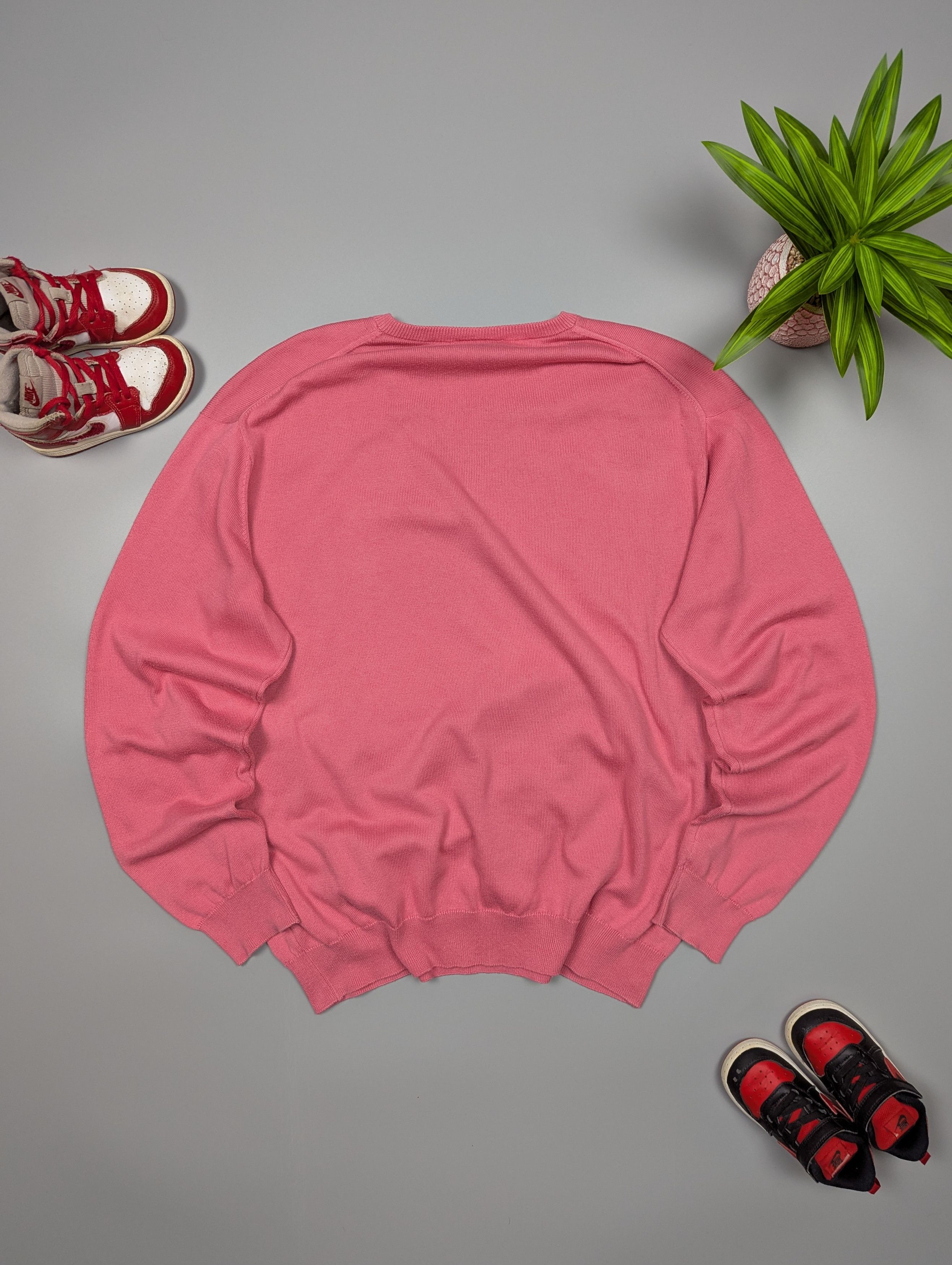 Lacoste × Vintage LACOSTE Men's Vintage Lightweight Pink V-Neck Sweater Size US L / EU 52-54 / 3 - 11 Thumbnail