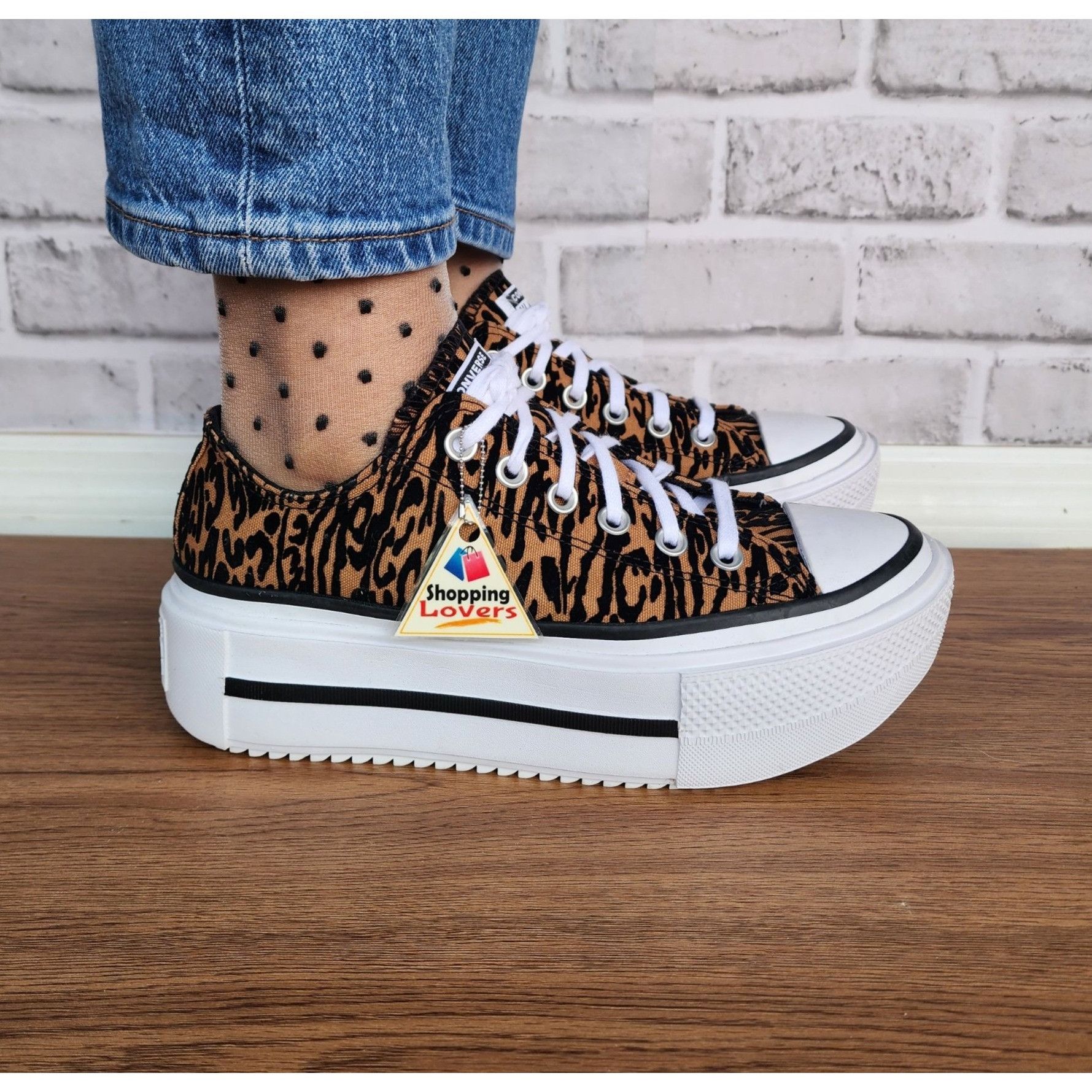 Converse Converse Chuck Taylor Lift Double Stack Low 8 Women Shoes Sn Size US 8 / IT 38 - 5 Thumbnail