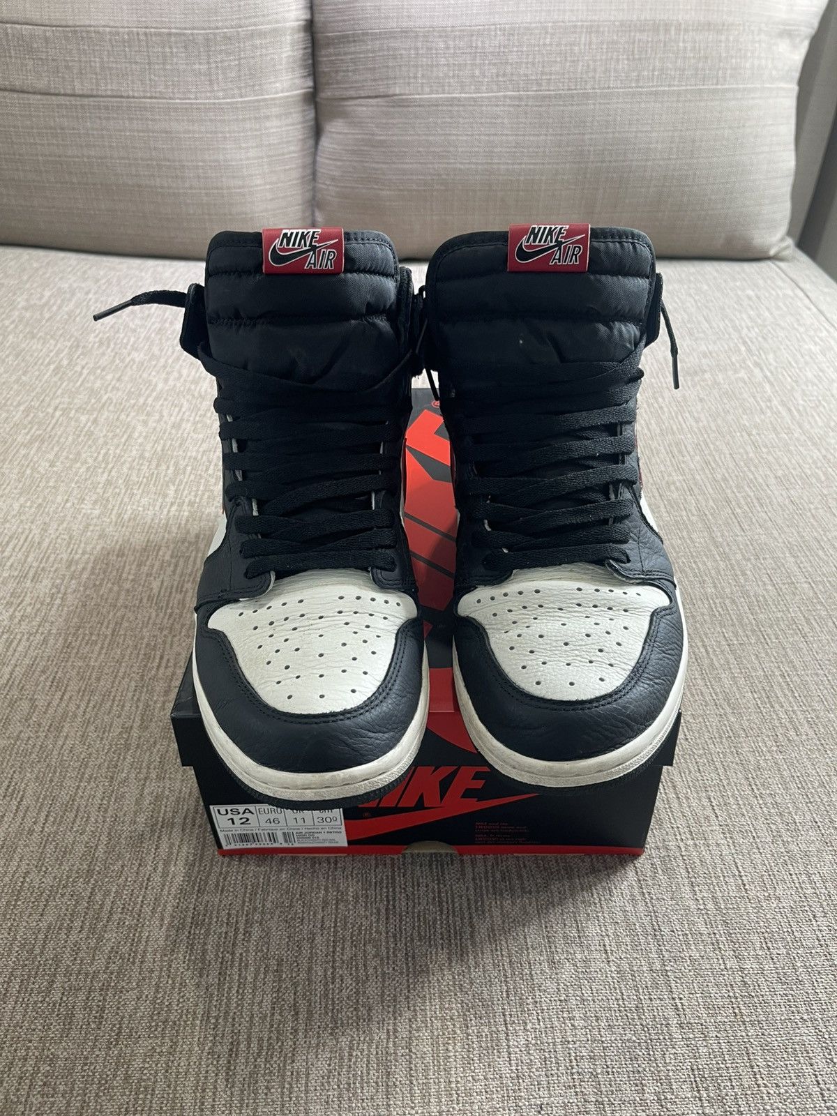 Jordan Brand Jordan 1 Retro High Sports Illustrated (A Star is Born) Size US 12 / EU 45 - 2 Thumbnail