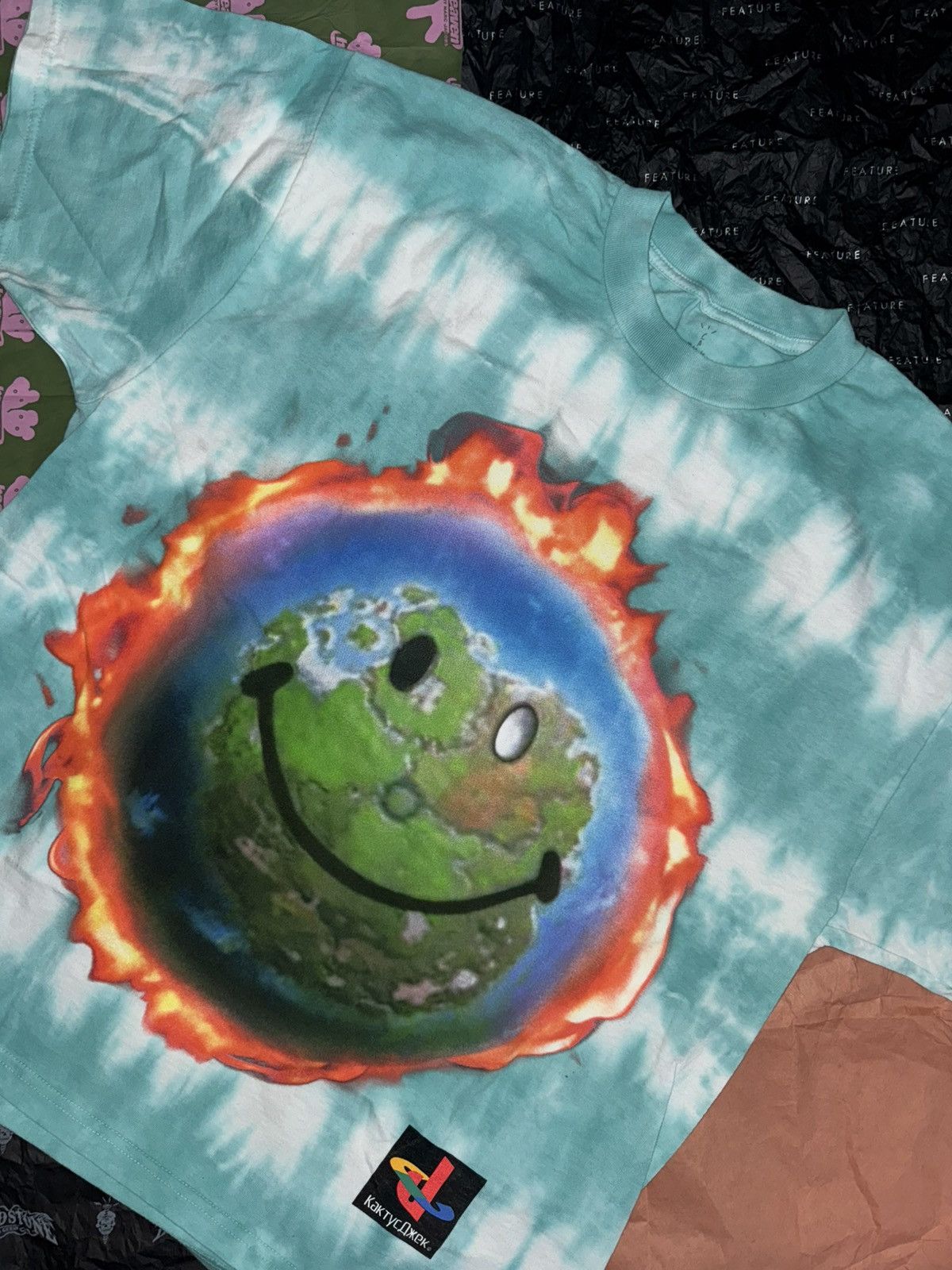 Travis Scott Travis Scott The Scotts World Tie Dye Size US L / EU 52-54 / 3 - 4 Thumbnail