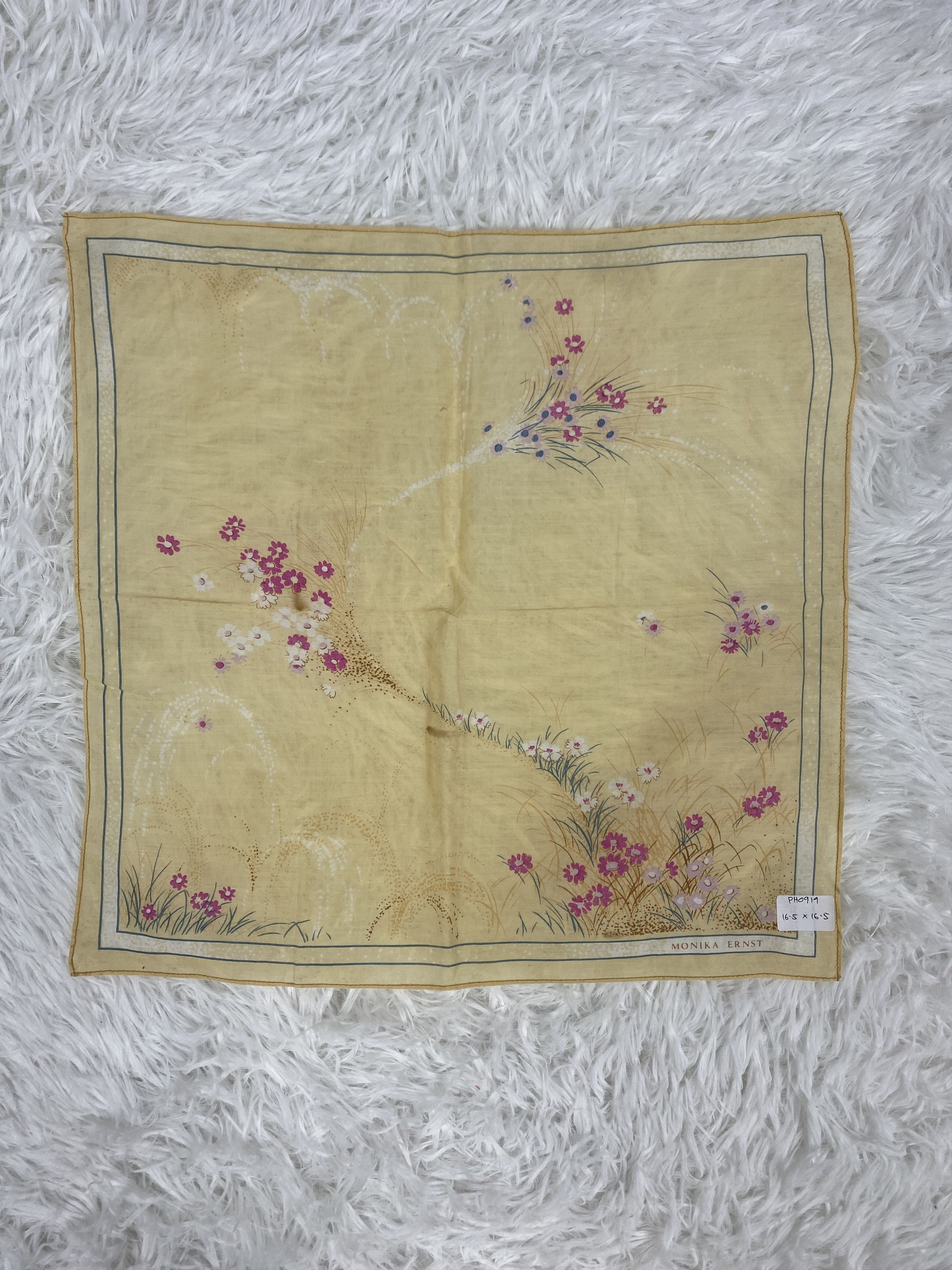 Designer × Vintage Vintage Monika Ernst Handkerchief Neckerchief PH0919 Size ONE SIZE - 3 Thumbnail