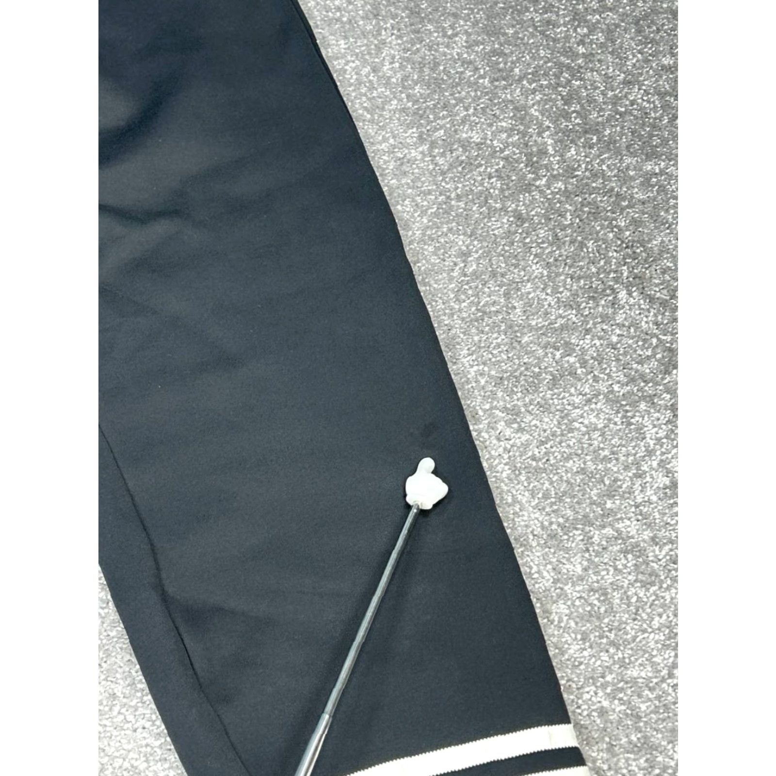 Adidas Adidas Sweatpants Womens XS Black Loose Fit Drawstring High Rise Tapered Pockets Modern Classic Outdoor Activewear Pants Womens XS Black Size 26" / US 2 / IT 38 - 2 Thumbnail