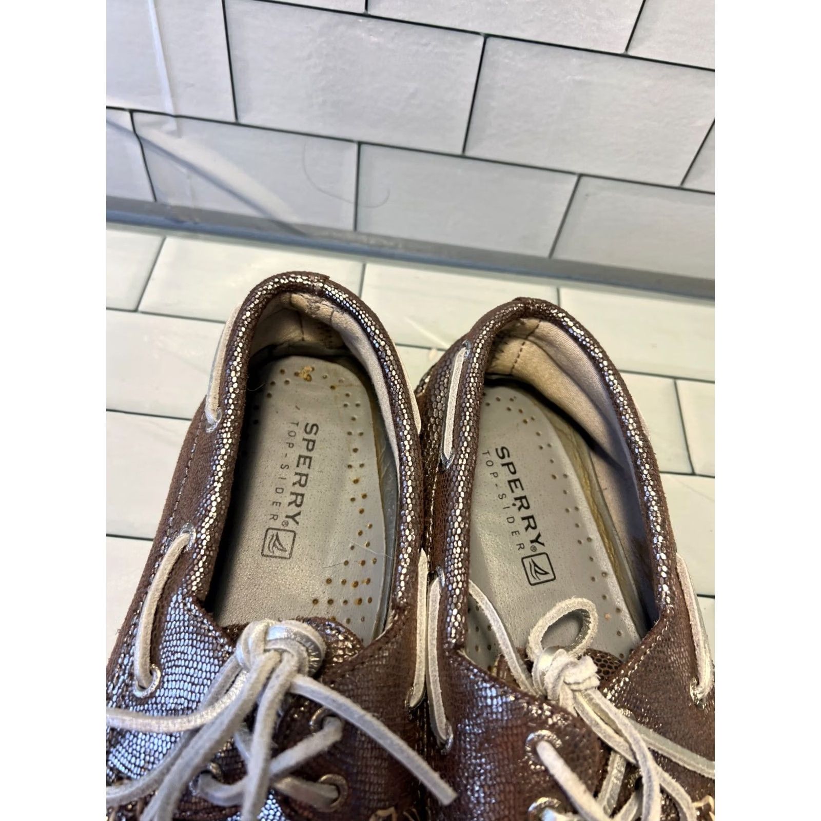 Sperry Sperry Top Siders STS90175 Boat Shoe Lace Up slip on loafer Women 6M Metallic glitter Size XS / US 0-2 / IT 36-38 - 3 Thumbnail