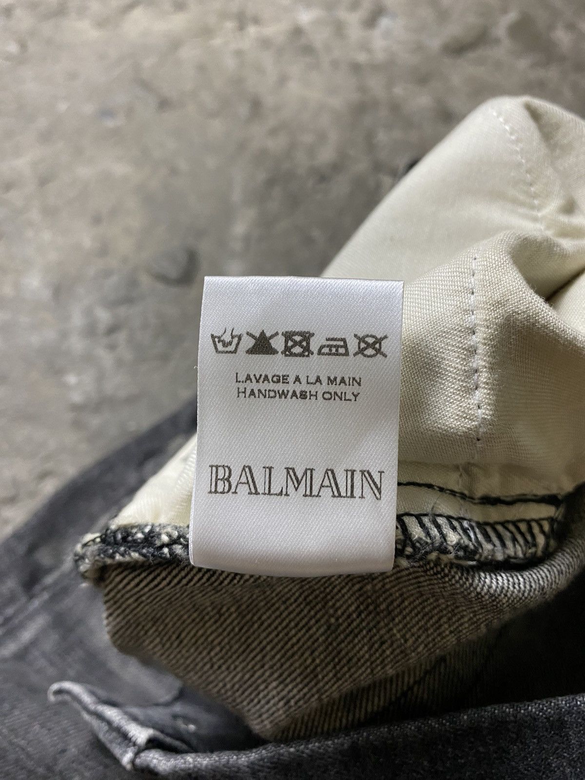 Balmain Balmain Distressed Denim Shorts Size US 32 / EU 48 - 13 Thumbnail