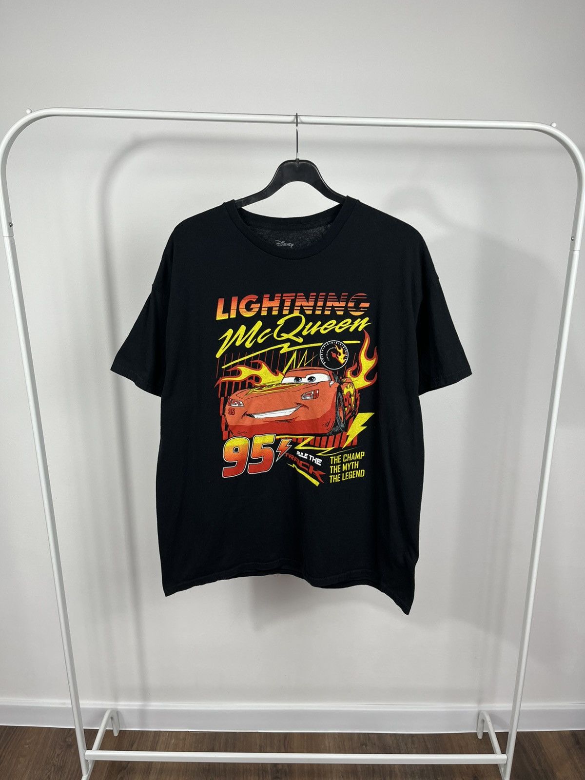 Disney Disney Pixar Cars Lightning McQueen Graphic T Shirt Size M Size US M / EU 48-50 / 2 - 1 Thumbnail