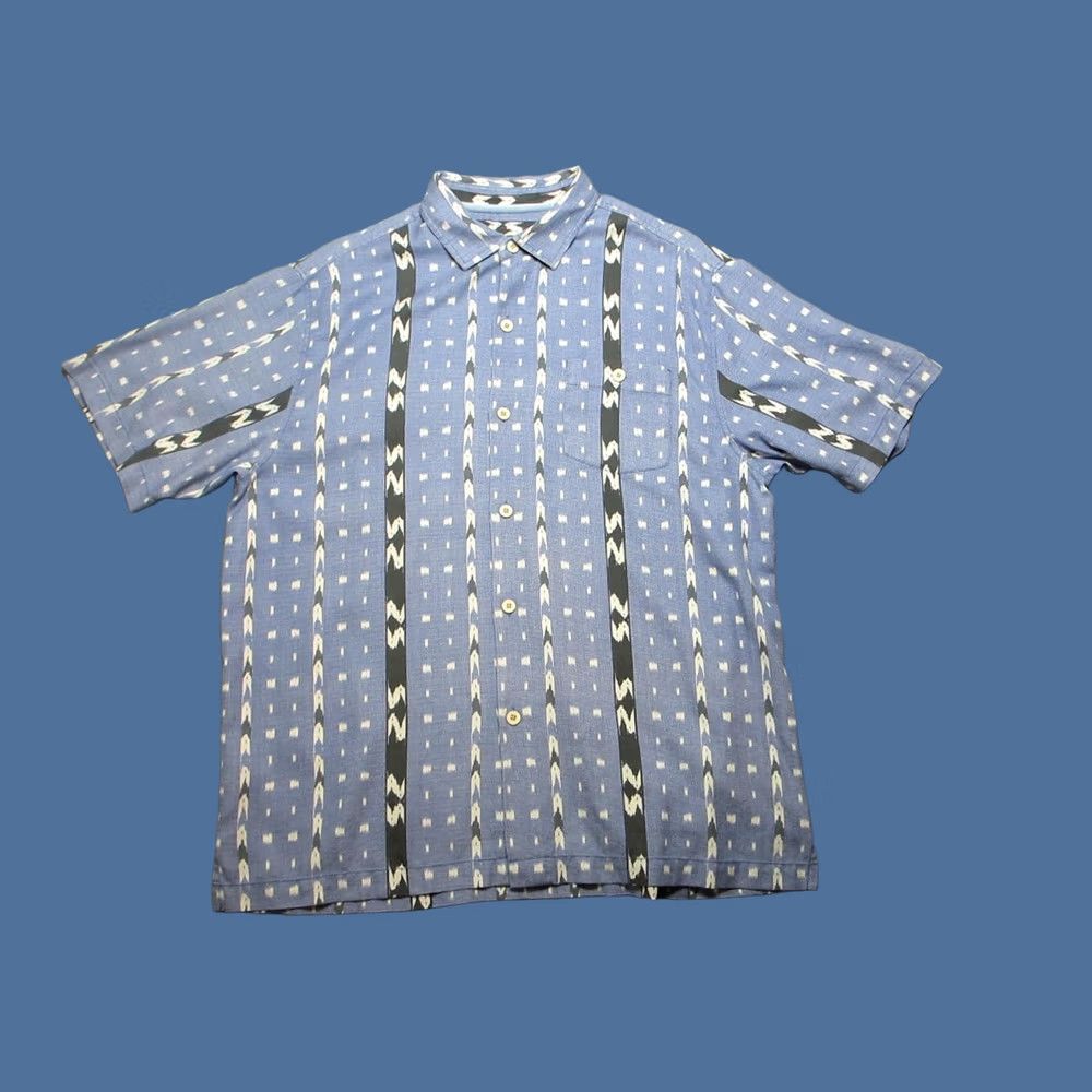 Tommy Bahama Tommy Bahama Shirt Mens Large Blue Silk Button Up Camp Ikat Pattern Original Fit Size US L / EU 52-54 / 3 - 1 Thumbnail