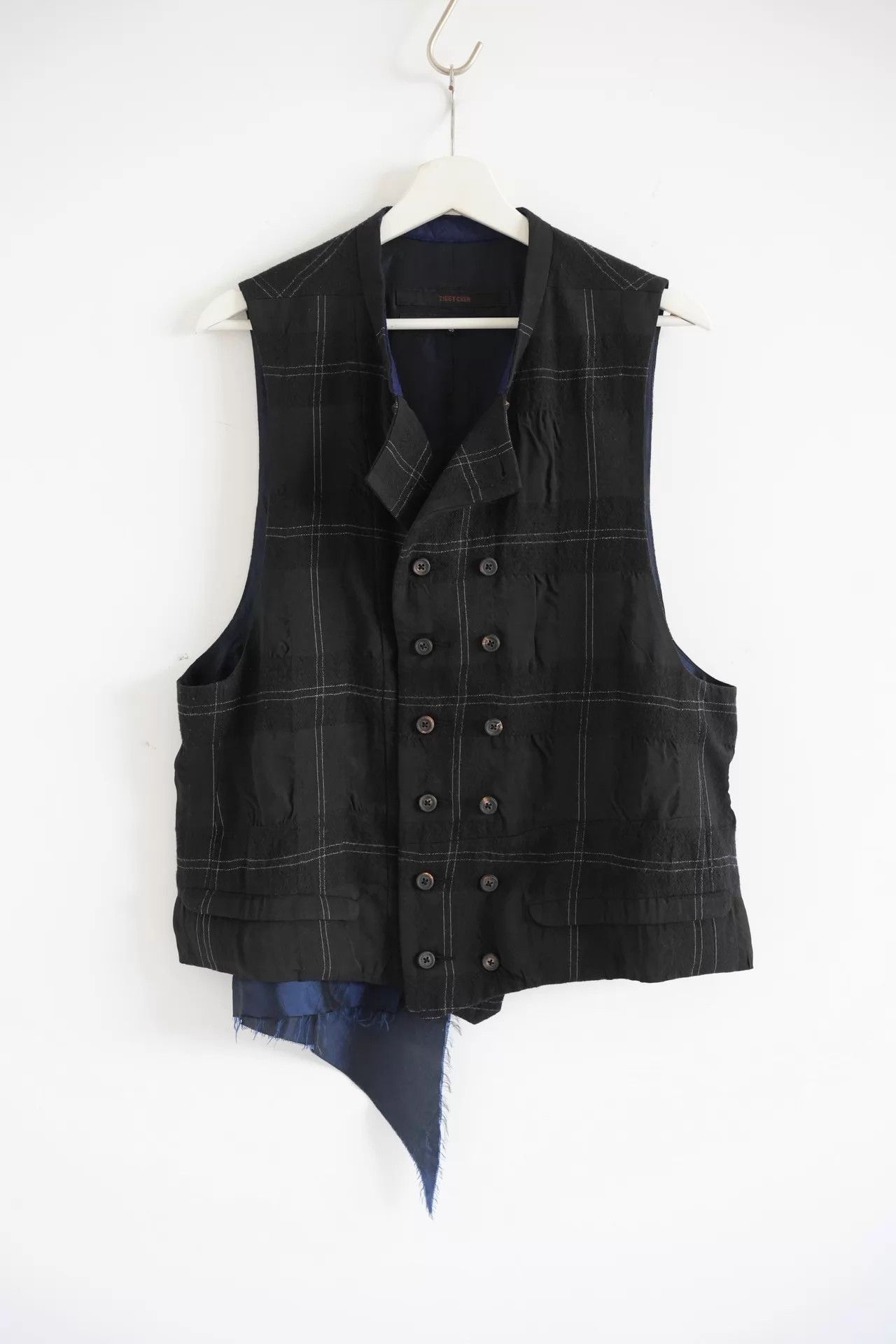 Ziggy Chen Ziggy Chen 20AW Asym Plaid DB Wool Blend Vest Size US M / EU 48-50 / 2 - 1 Thumbnail