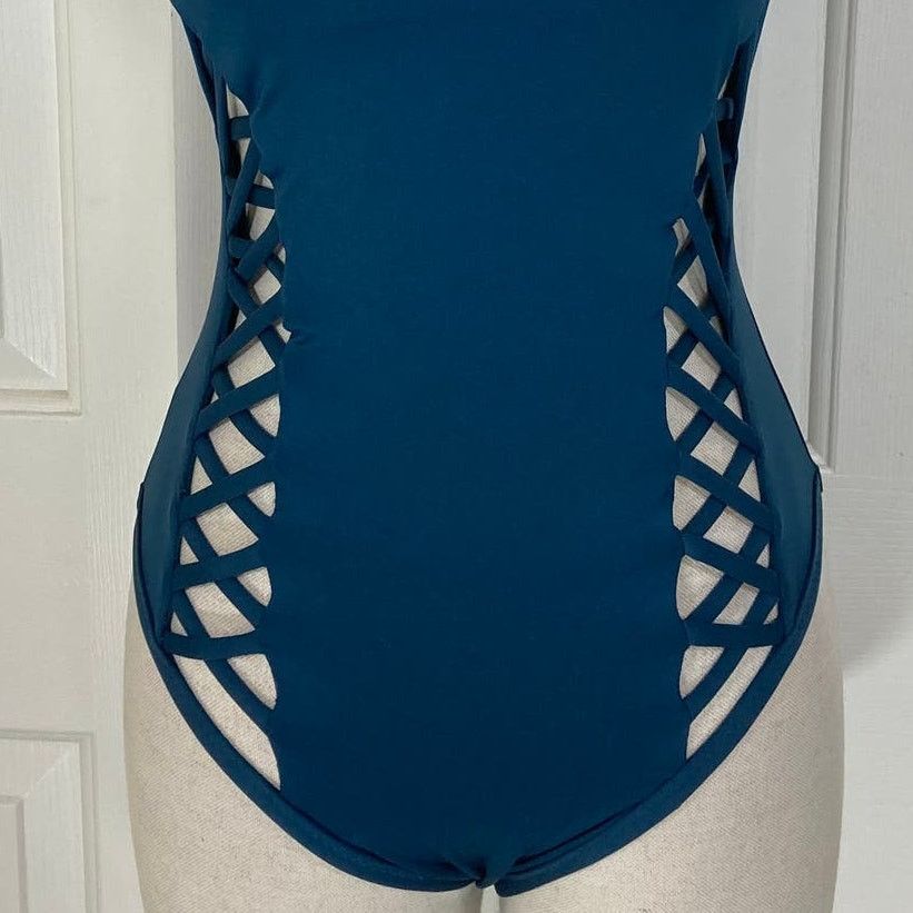 Red Carter Lattice strap one piece swimsuit New Red Carter bathing suit Size ONE SIZE - 10 Thumbnail