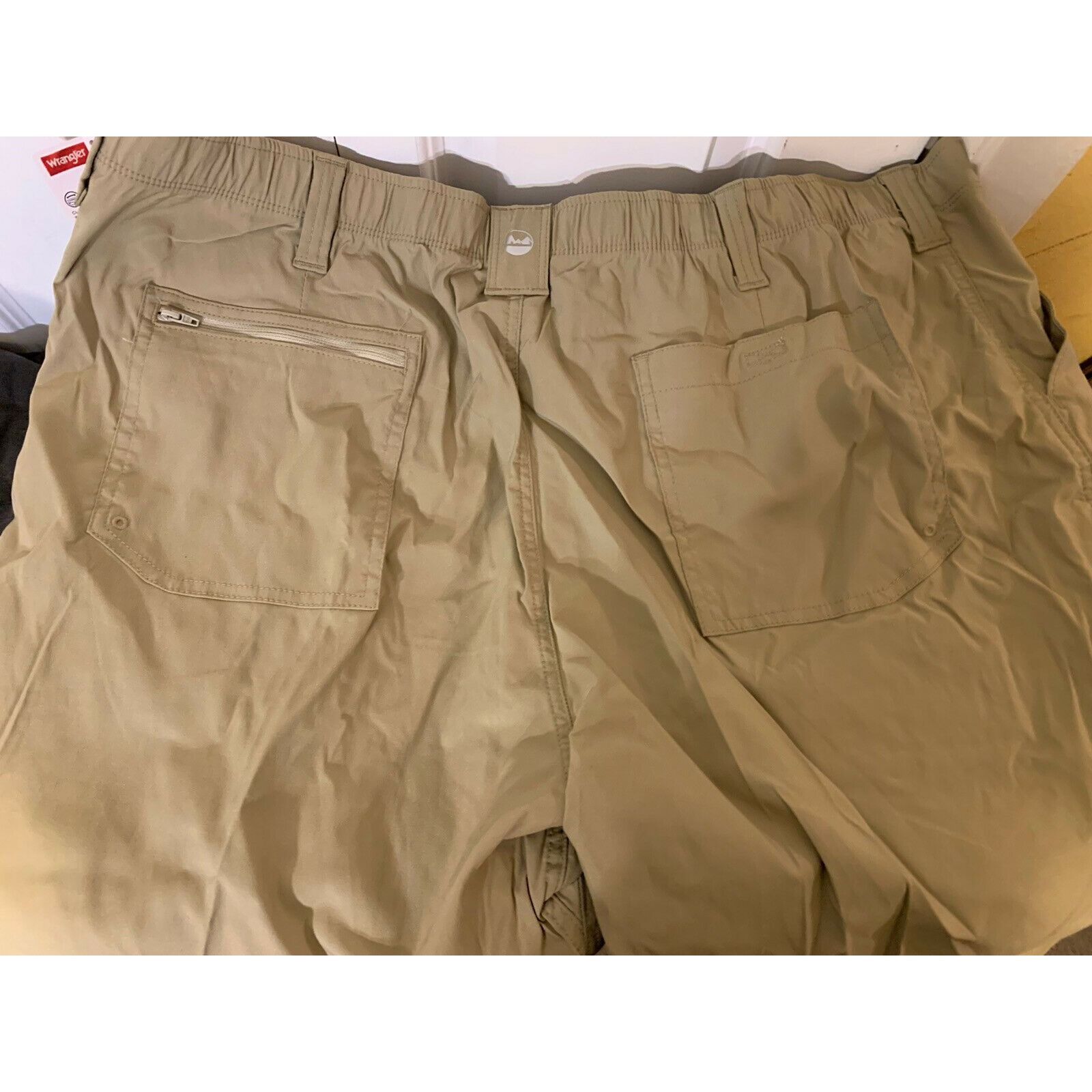 Wrangler New Wrangler Hiker Men’s Sz 44 Shorts Khaki NWT Size US 44 / EU 60 - 9 Thumbnail